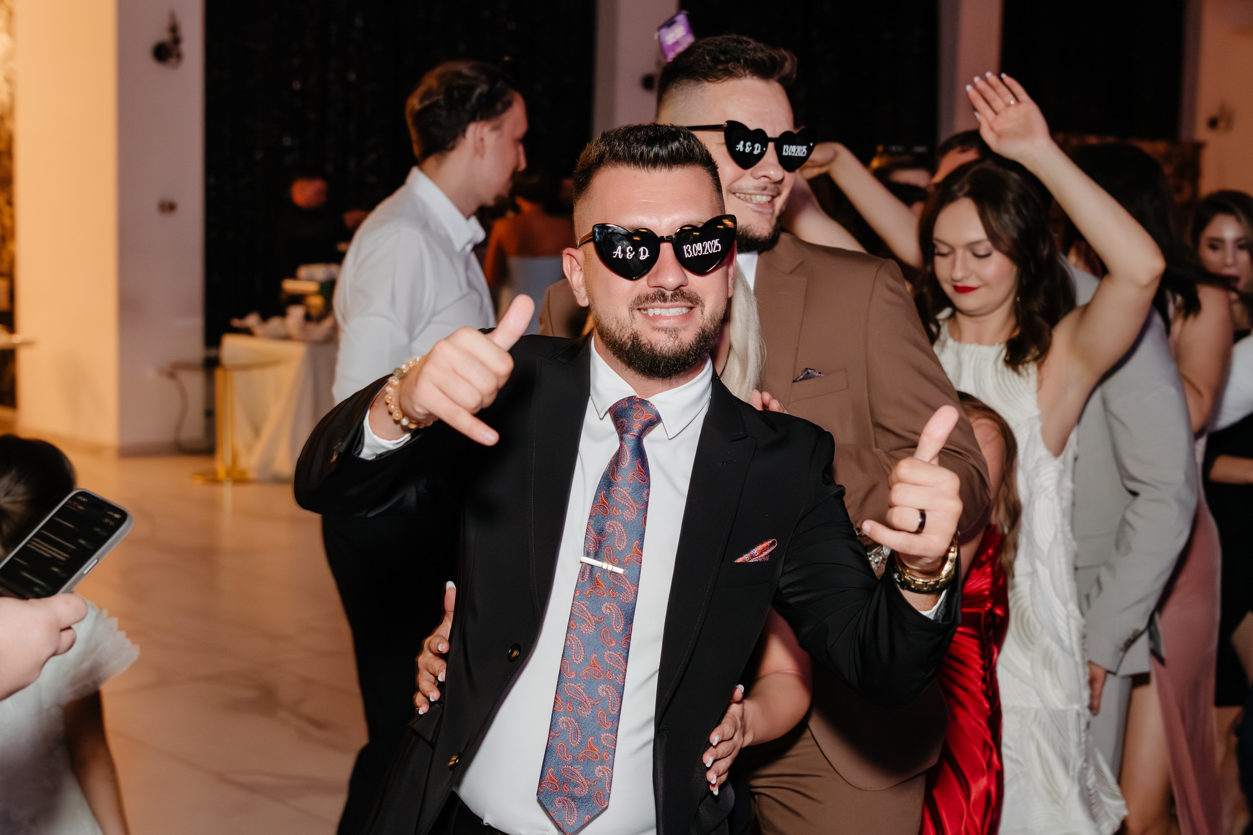 Povestea de nuntă a lui Anca și Dragoș în Bacău | Fotografie de Eveniment. Raw Studio. Fotograful tau de nunta!