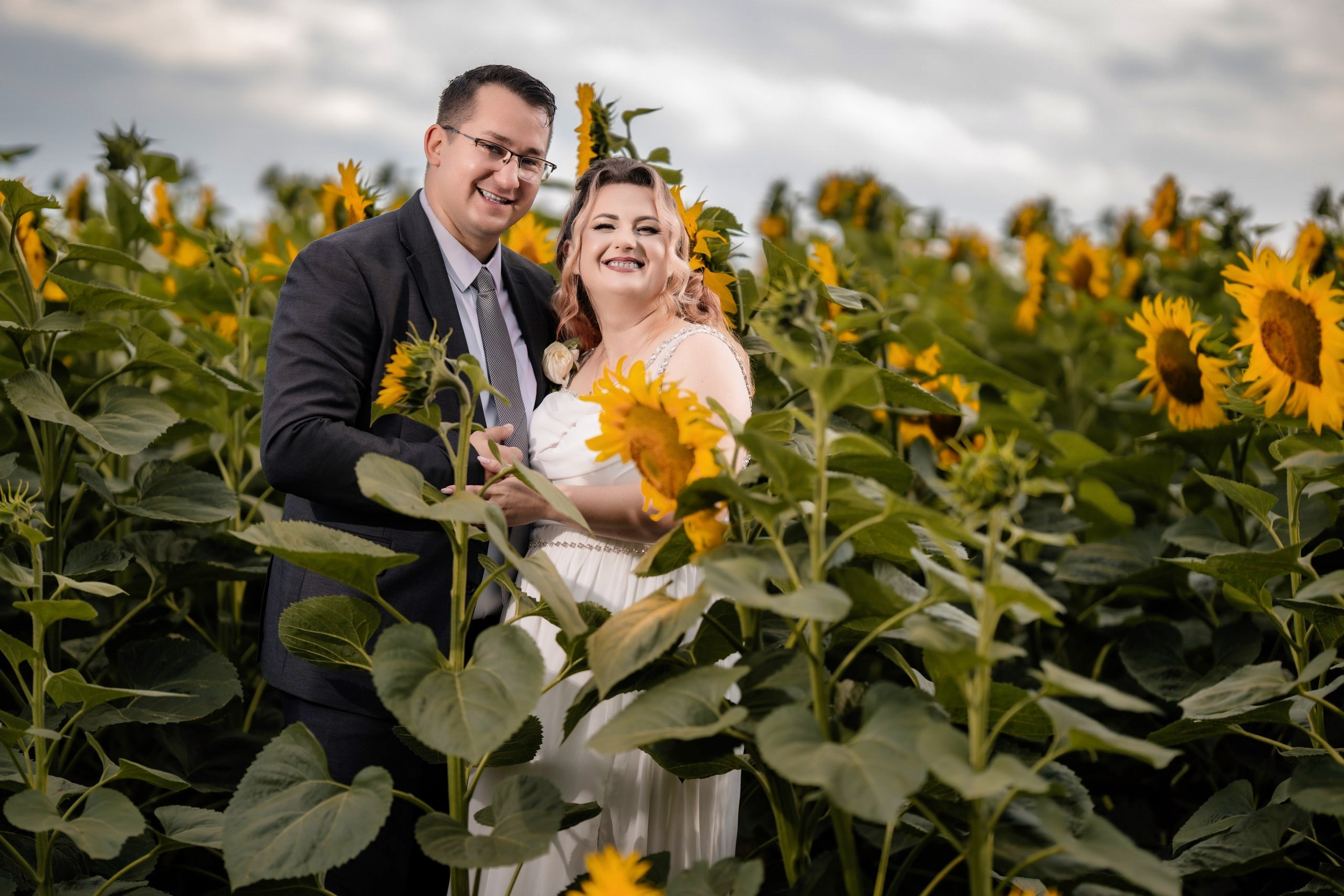 • fotograf cununie religioasă Dorohoi Alexandru și Otilia în biserică • fotograf cununie religioasă Dorohoi moment emoționant schimb de priviri • fotograf cununie religioasă Dorohoi mirii în timpul slujbei • fotograf cununie religioasă Dorohoi cadre naturale din biserică • fotograf cununie religioasă Dorohoi binecuvântarea mirilor • fotograf stare civilă Botoșani Alexandru și Otilia spun DA • fotograf stare civilă Botoșani moment semnare acte oficiale • fotograf stare civilă Botoșani emoții la ieșirea din primărie • fotograf stare civilă Botoșani cadre cu mirii și invitații • fotograf stare civilă Botoșani fotografii naturale și autentice • fotograf nuntă Botoșani ședință foto Alexandru și Otilia • fotograf nuntă Dorohoi cadre romantice ședință foto miri • fotograf nuntă Botoșani portrete elegante miri • fotograf nuntă Dorohoi cadre naturale în lumină caldă • fotograf nuntă Botoșani ședință foto în aer liber • fotograf nuntă Botoșani petrecere dans și distracție • fotograf nuntă Dorohoi momente spontane la petrecere • fotograf nuntă Botoșani invitați pe ringul de dans • fotograf nuntă Dorohoi cadre dinamice de la petrecere • fotograf nuntă Botoșani atmosferă vibrantă și emoții reale • Alin Chirilă fotograf surprinde emoțiile mirilor Alexandru și Otilia • Alin Chirilă fotograf cadre naturale și autentice de nuntă • Alin Chirilă fotograf poveste de dragoste spusă prin imagini • Alin Chirilă fotograf momente reale și emoții sincere • Alin Chirilă fotograf portrete elegante de miri • AlinoFotoStudio fotografie de nuntă Alexandru și Otilia • AlinoFotoStudio cadre artistice cununie religioasă • AlinoFotoStudio ședință foto miri în lumină naturală • AlinoFotoStudio fotografie autentică de nuntă în România • AlinoFotoStudio momente speciale surprinse cu emoție • povestitor prin fotografie surprinde iubirea dintre Alexandru și Otilia • povestitor prin fotografie cadre naturale și emoții reale • povestitor prin fotografie zi de nuntă spusă în imagini • povestitor prin fotografie momente autentice și pline de viață • povestitor prin fotografie amintiri transformate în artă Alin Chirilă fotograf – povestitor prin fotografie la nunta Alexandru și Otilia • AlinoFotoStudio fotograf nuntă – emoții reale surprinse natural • fotograf nuntă Botoșani • fotograf nuntă Dorohoi • fotograf cununie religioasă Dorohoi • fotograf stare civilă Botoșani • fotograf botez Botoșani • Alin Chirilă fotograf • AlinoFotoStudio • povestitor prin fotografie