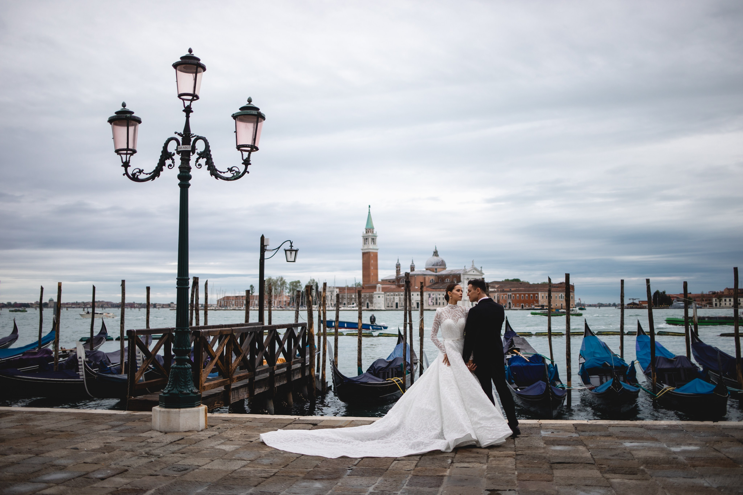 Professional wedding photographer in Copenhagen, Denmark — Julia Byron