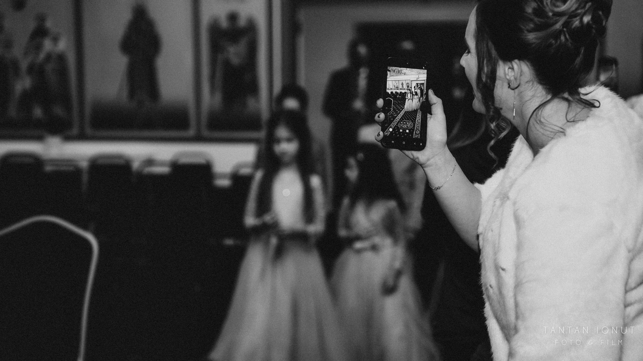 Mihaela & Razvan. TANTAN IONUT FOTO & FILM