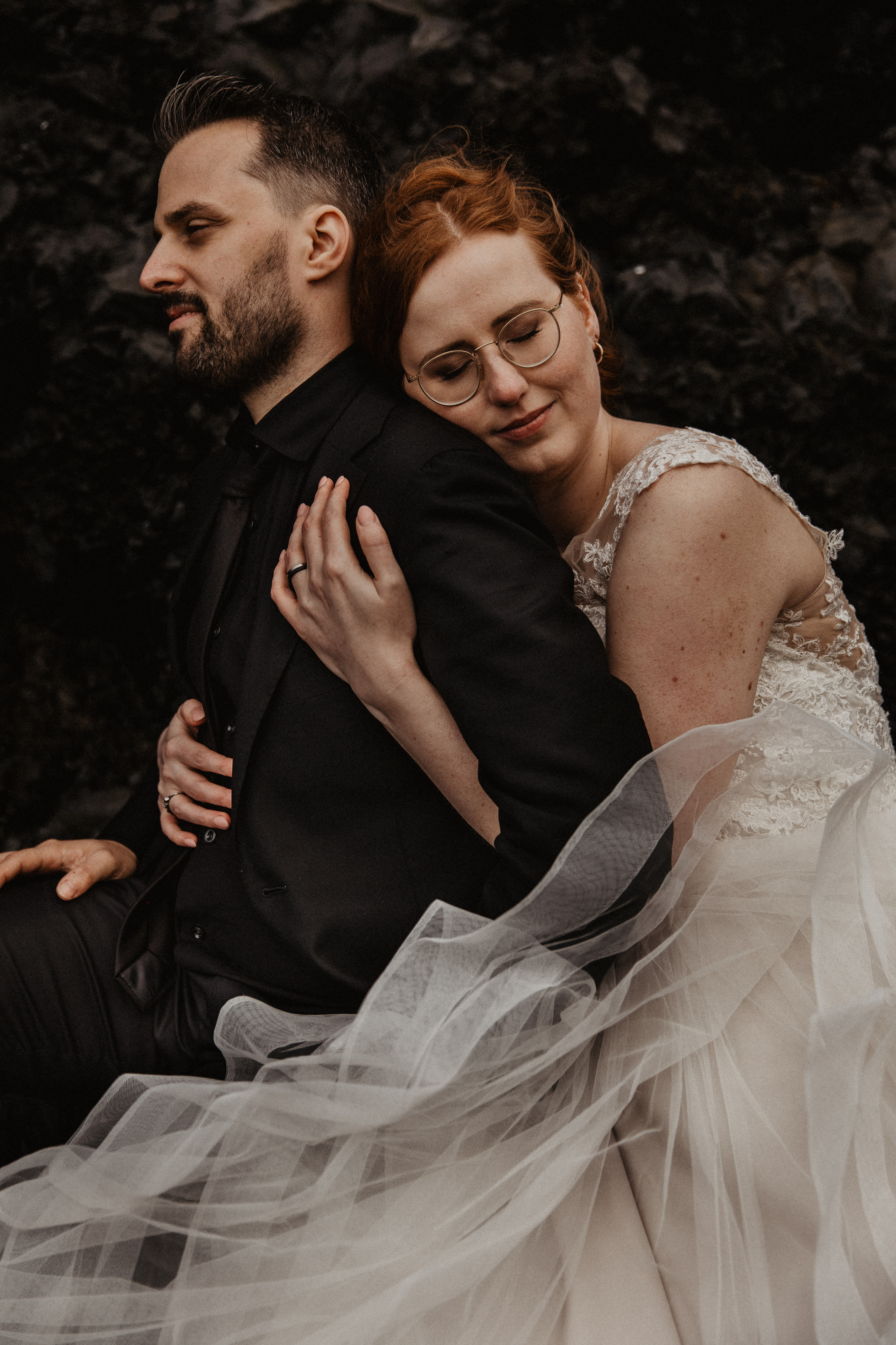 Jorien+Tom. Iceland elopement photographer & videographer