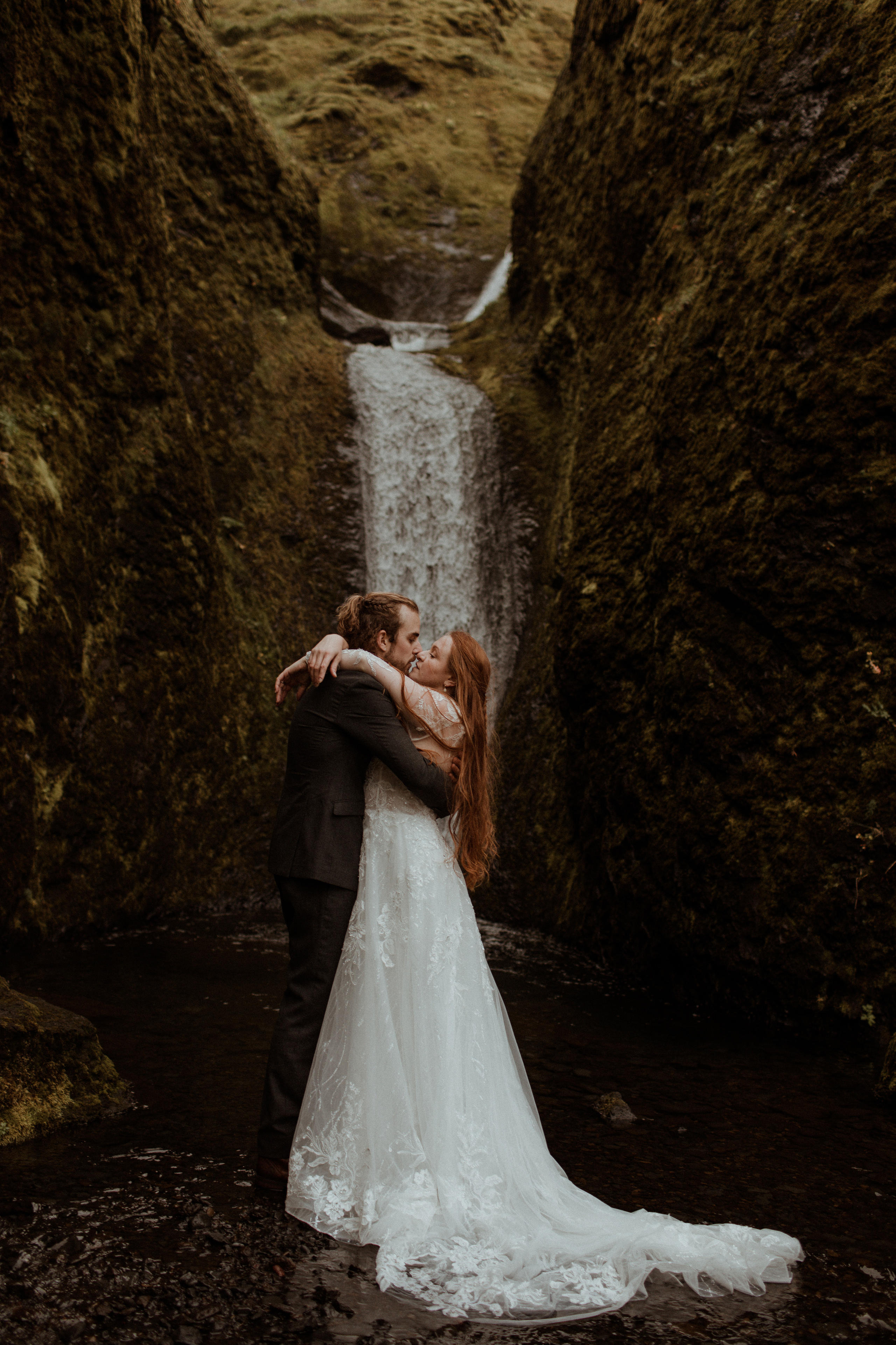 Rose+Jacob. Iceland elopement photographer & videographer