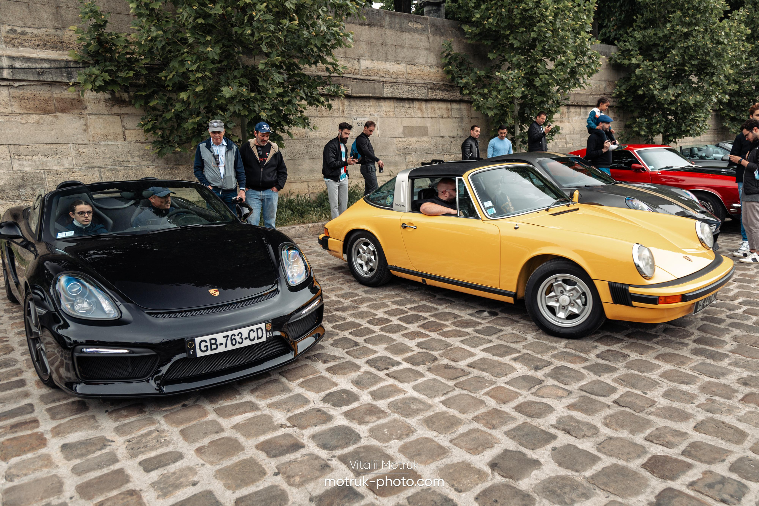 Bateaux Mouches 8 mai. Photographer in Paris — Vitalii Motruk