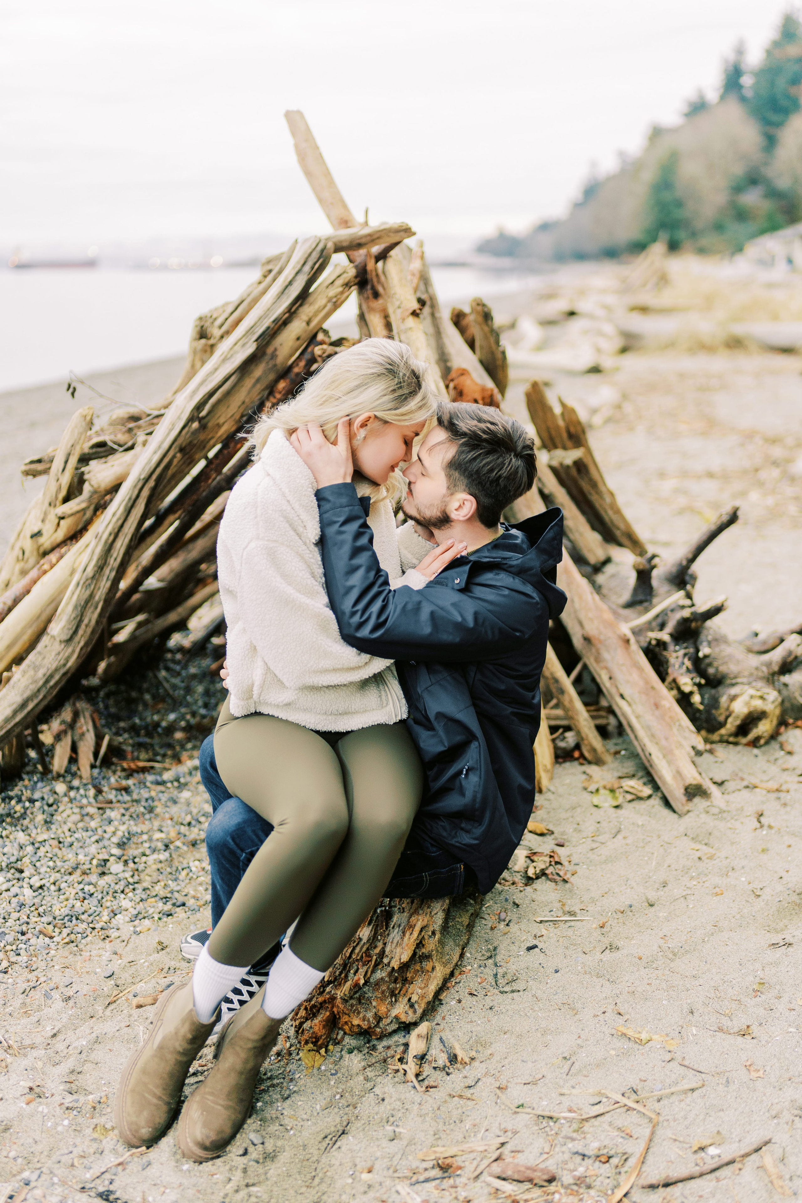The love story of Elena and Roman / January 2024. EVAN ARISTOV WEDDING PHOTOGRAPHY — Seattle Wedding Photographer