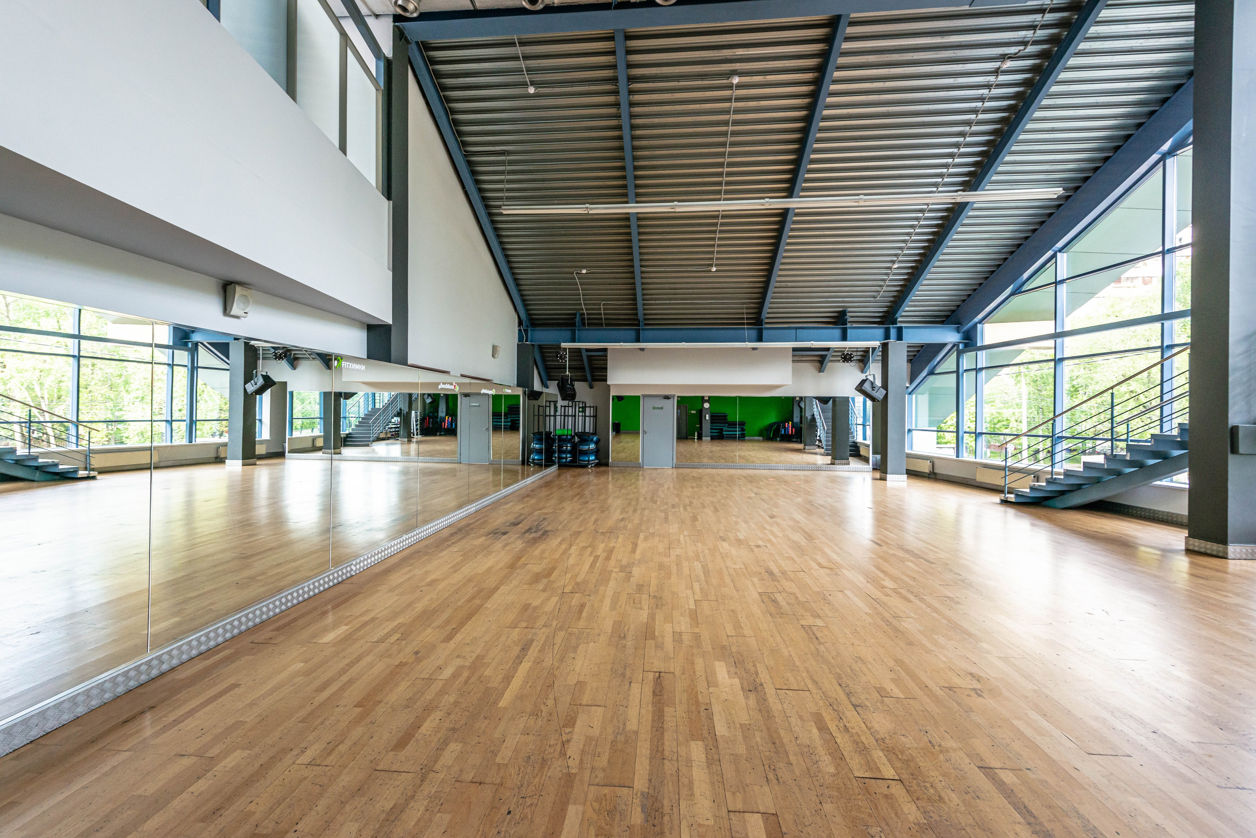 Фитнес-клуб X-fit Химки. ФОТОГРАФ МЕКСИКА КИНТАНА-РОО