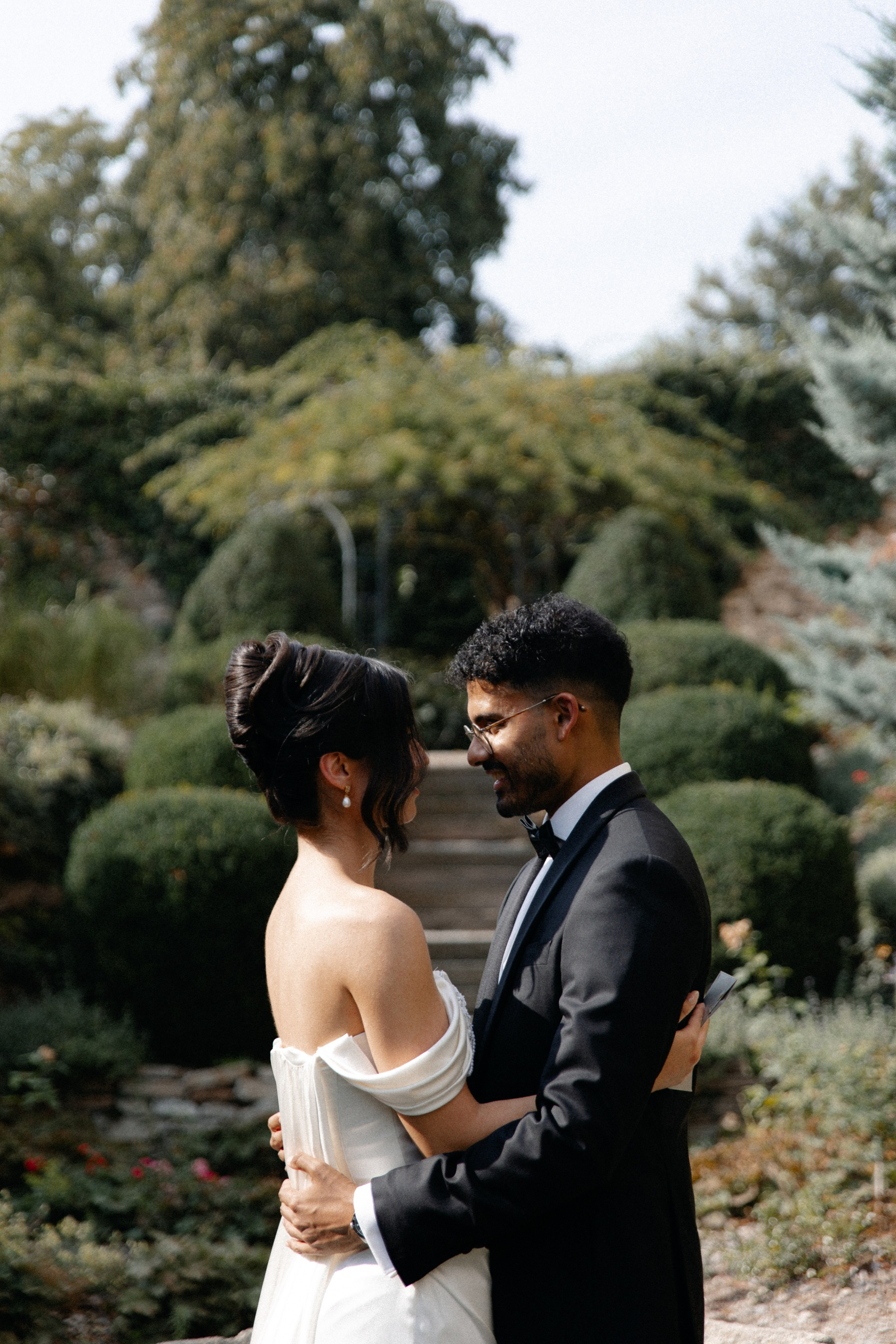 Elegant Castle Wedding in Austria | Alwin & Ruth’s Fairytale Celebration. Wedding photographer and videographer based in Timisoara, Romania