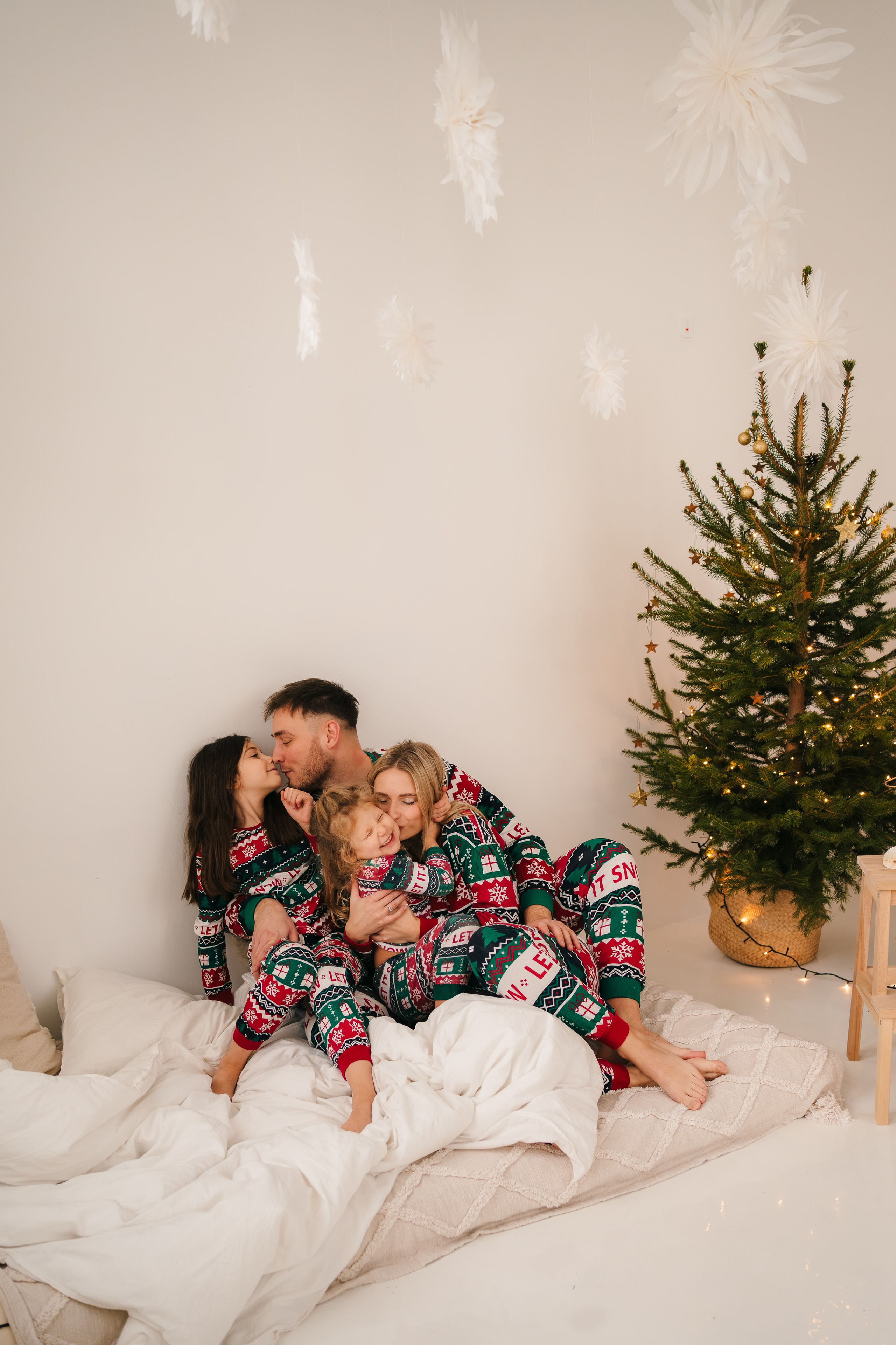 Minimalistyczne sesje świąteczne. Fotograf ślubny & lifestyle Gdańsk, Karolina Baczewska