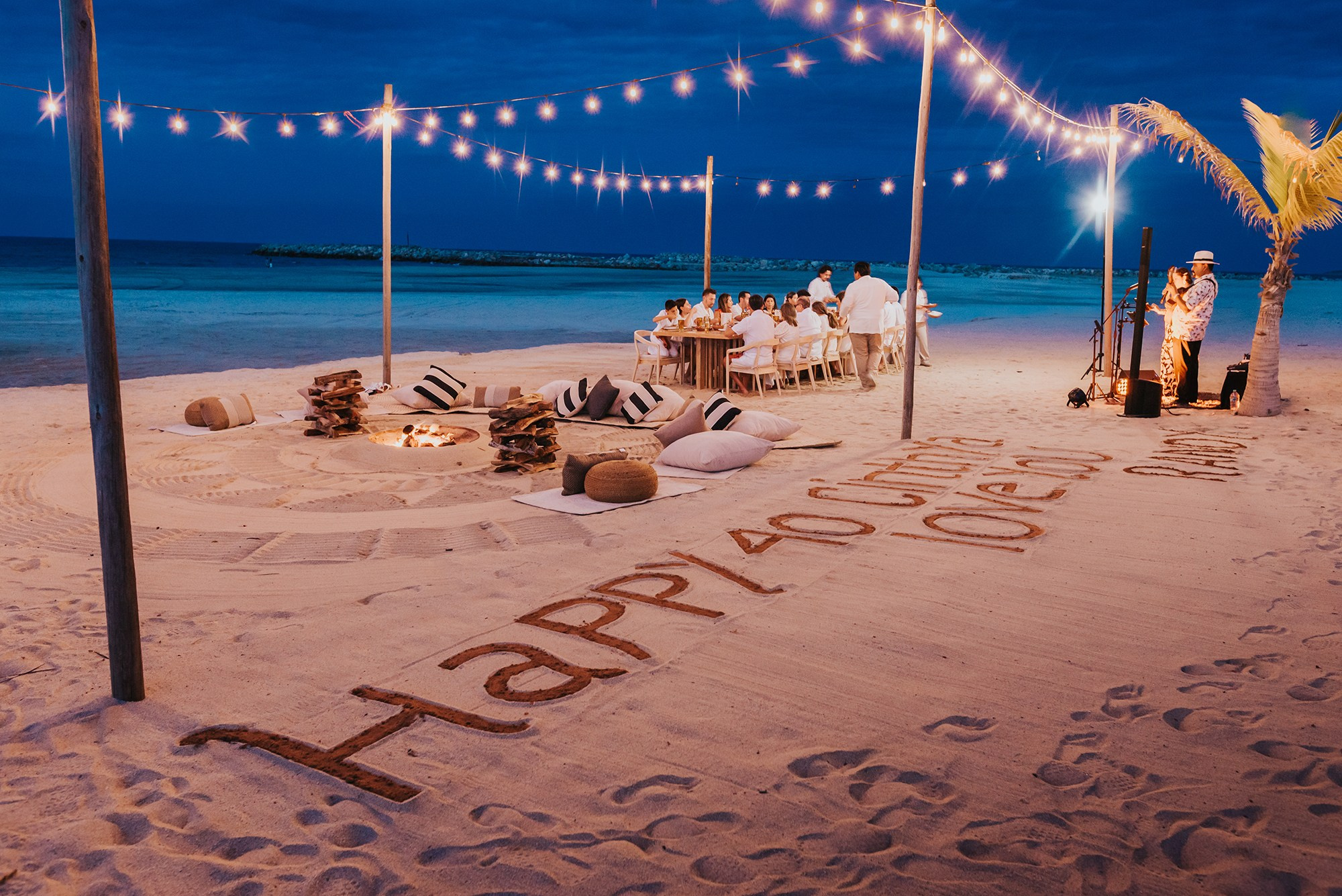 A Golden Hour Surprise, Cinthya´s 40th Birdhday at Four Seasons Costa Palmas los Cabos. Wedding & Family Photographer in Los Cabos – Izrael Reyna Photography