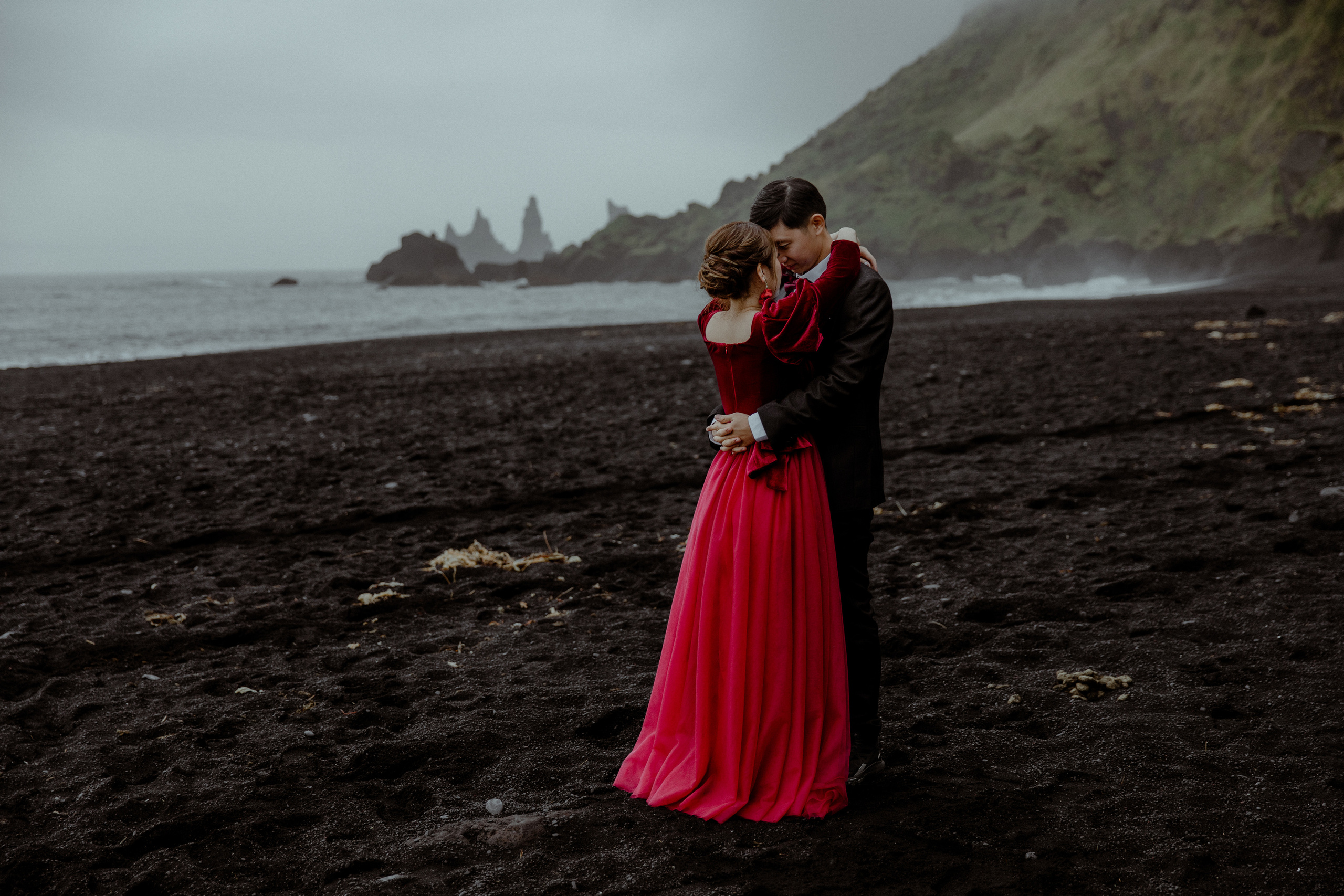 Senping+ Jiarong. Iceland elopement photographer & videographer