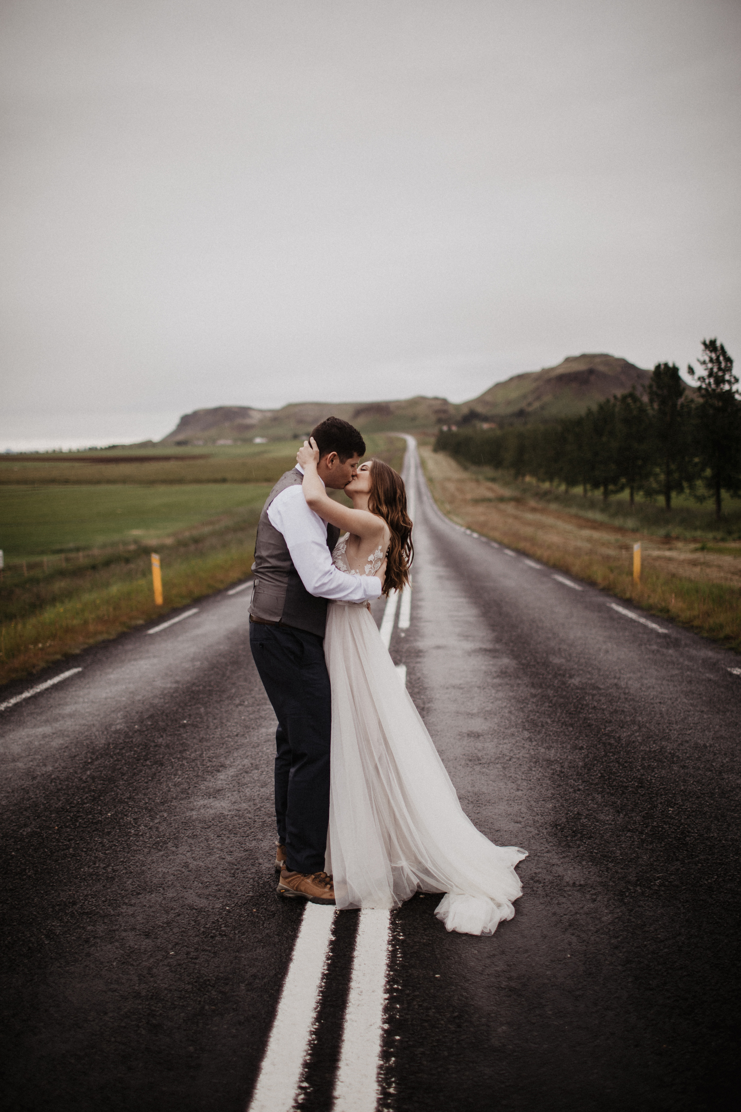 Midnight sun elopement at Haifoss in Iceland. Iceland elopement photographer & videographer