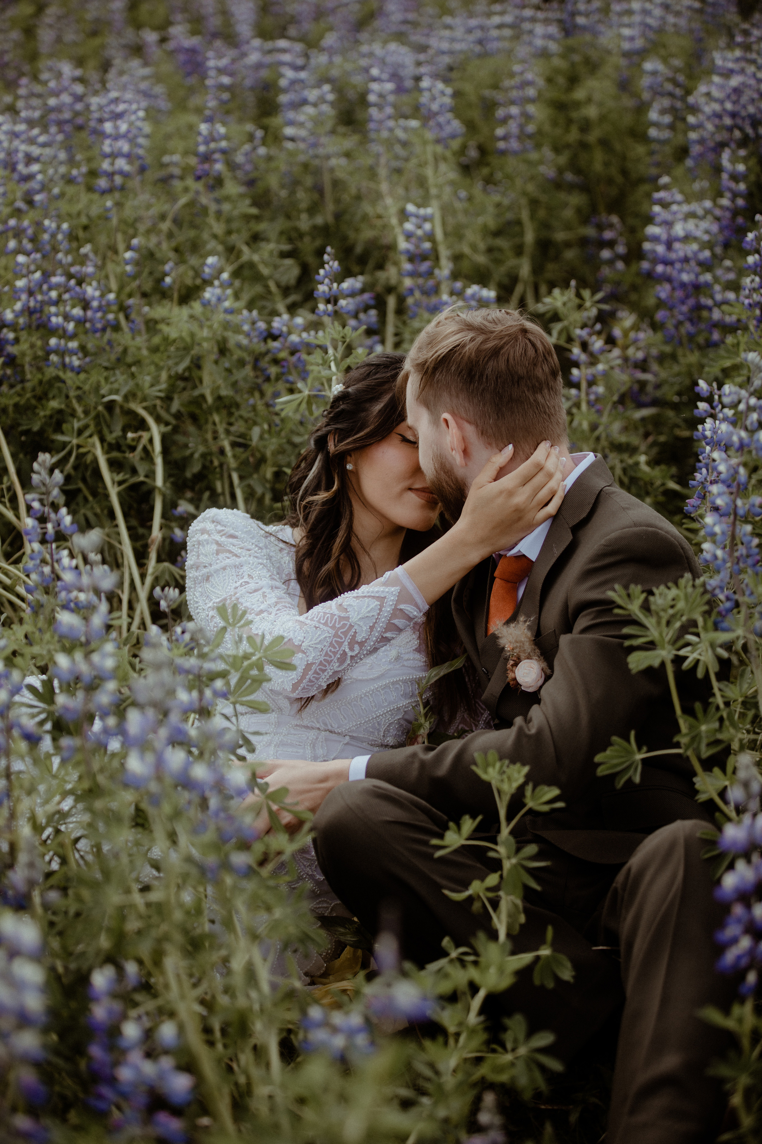 Adventure elopement in Iceland. Iceland elopement photographer & videographer