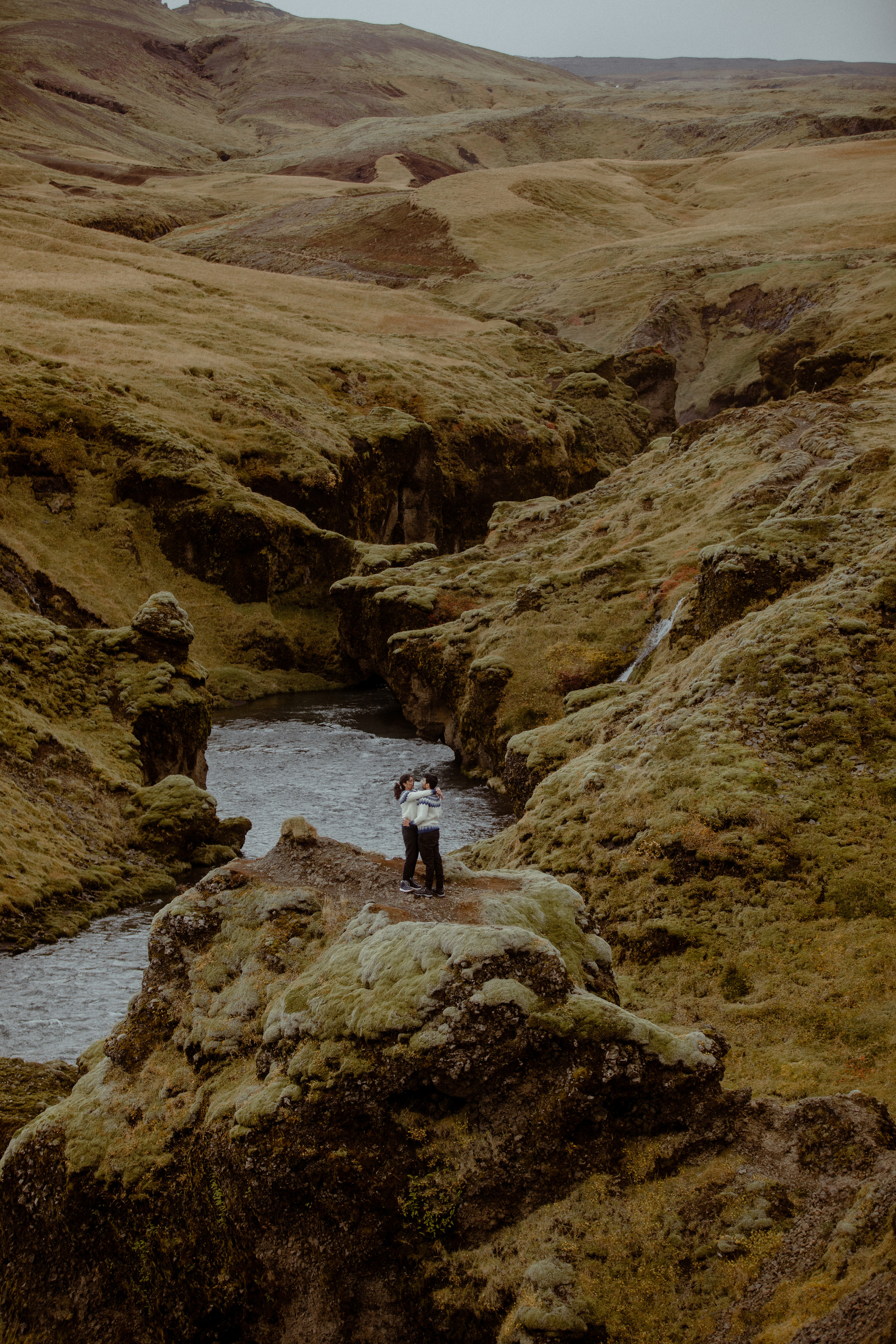 Siva+Rahul. Iceland elopement photographer & videographer