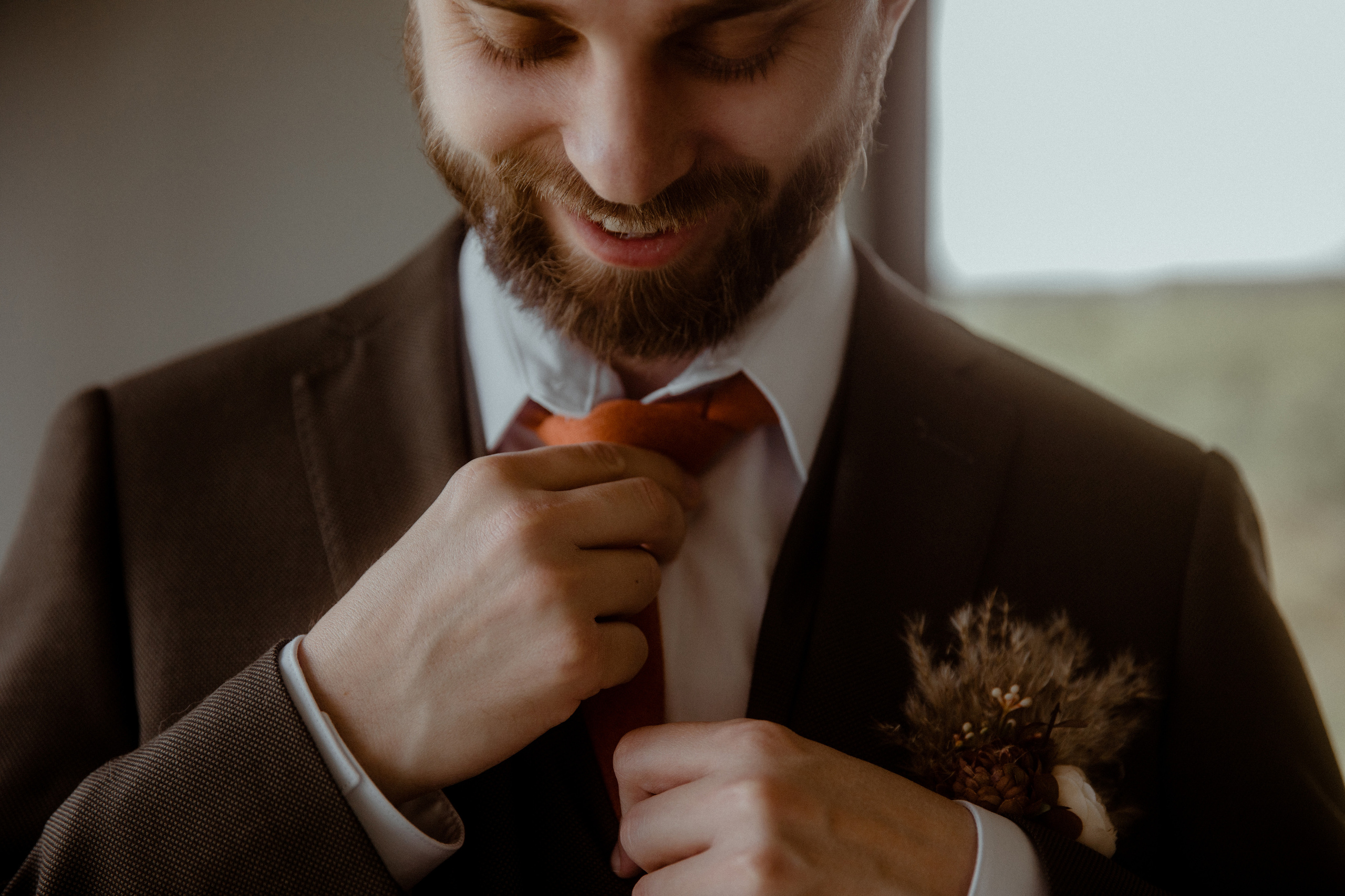 Adventure elopement in Iceland. Iceland elopement photographer & videographer