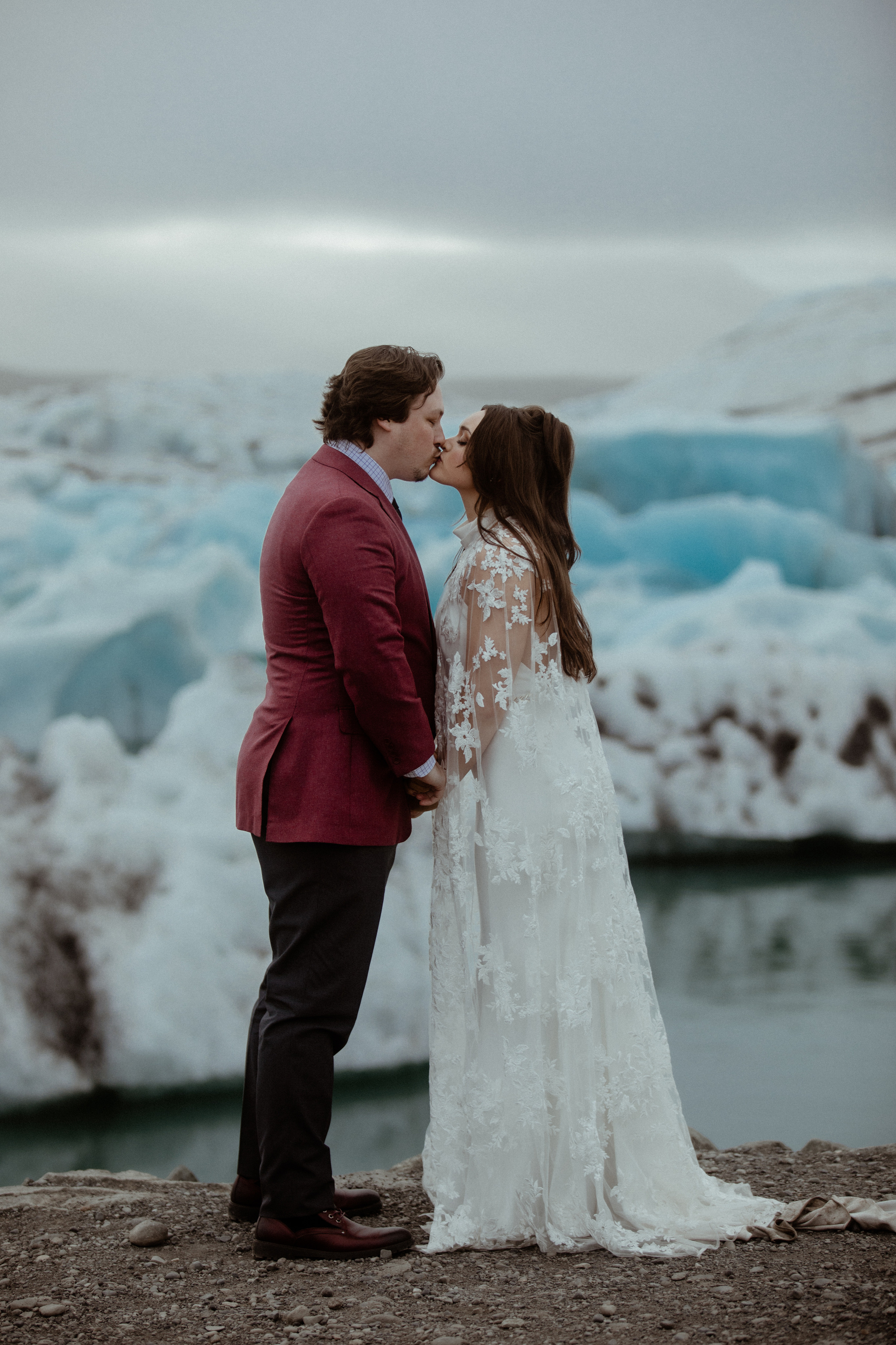 Brian+Lauren. Iceland elopement photographer & videographer