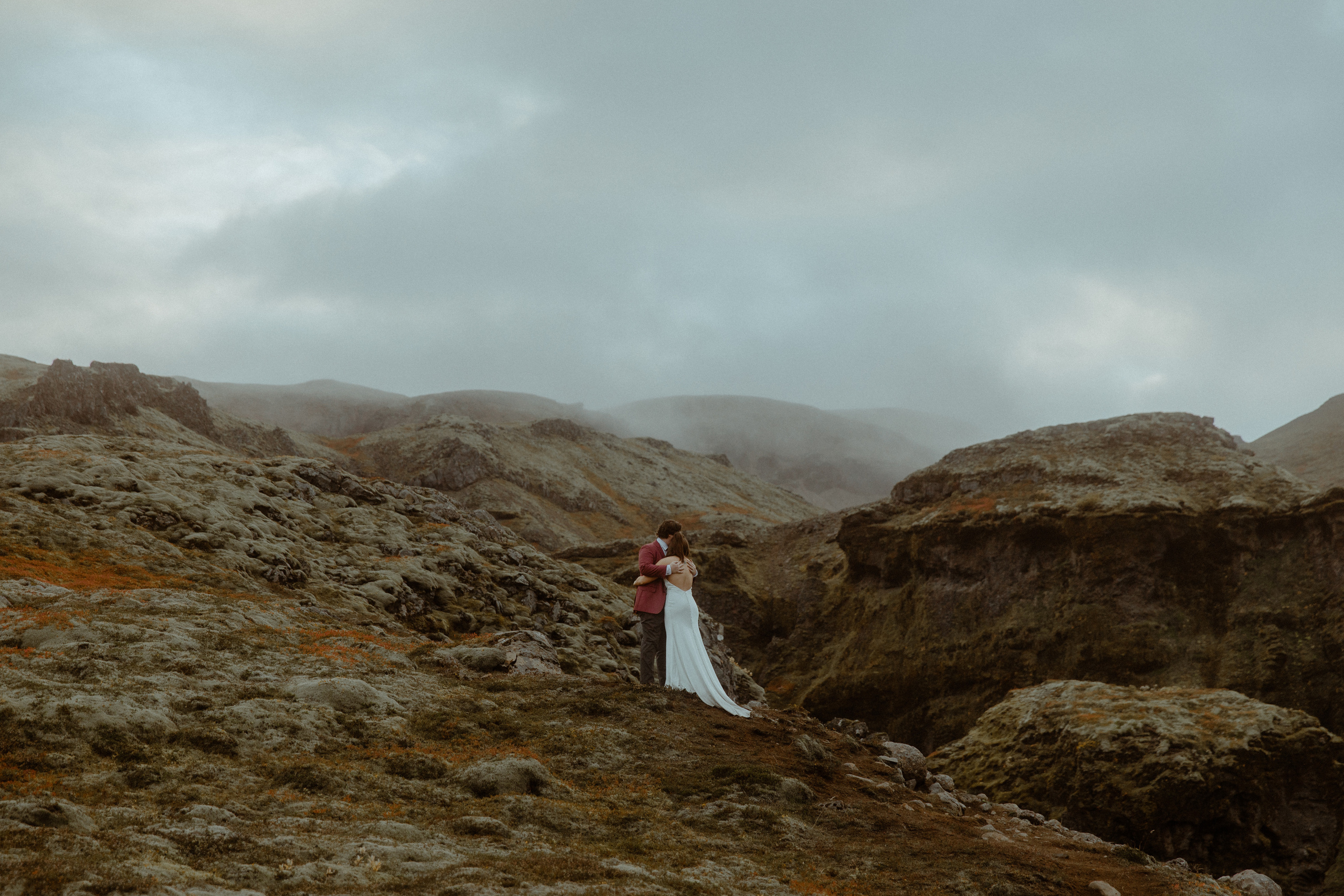 Brian+Lauren. Iceland elopement photographer & videographer