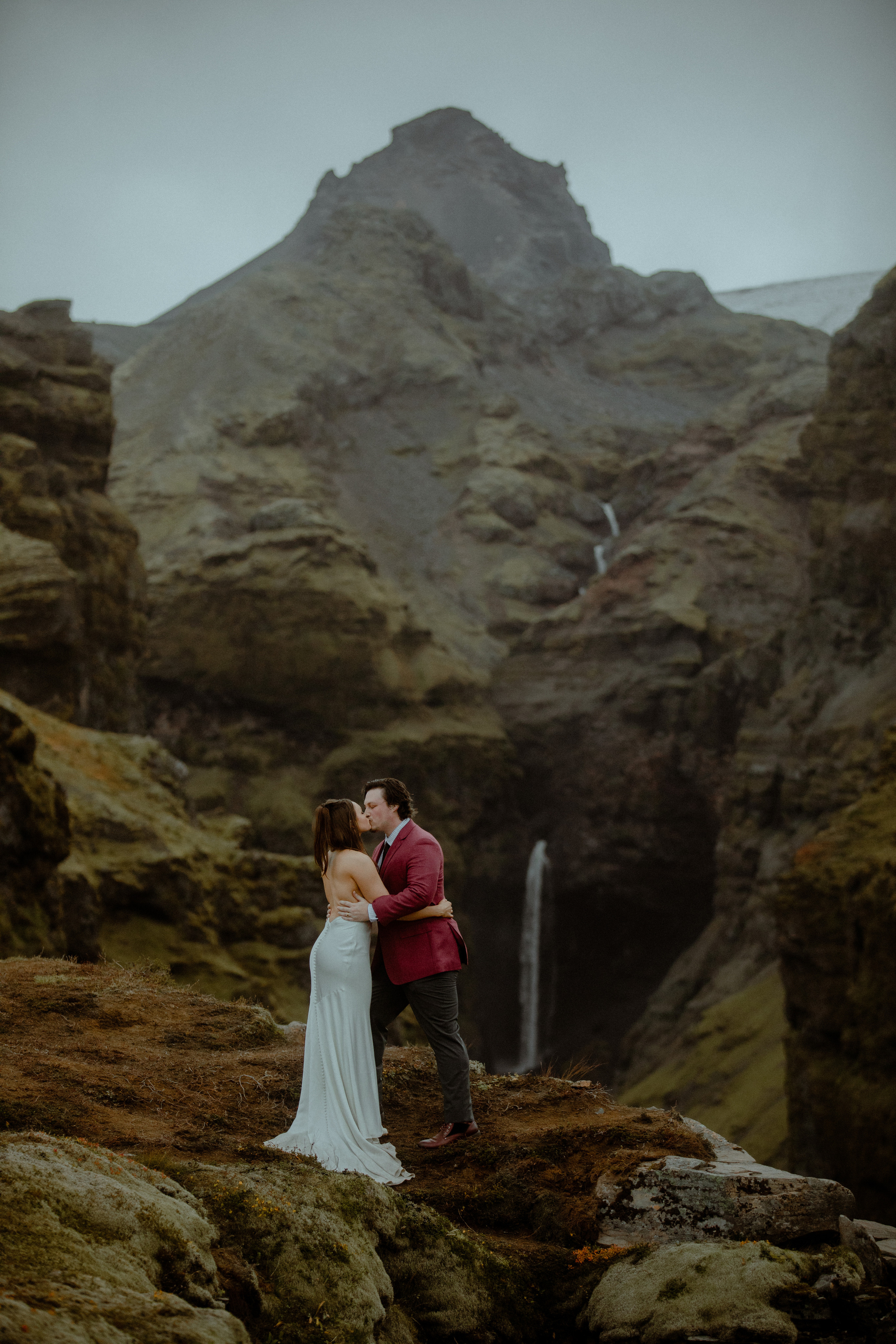 Brian+Lauren. Iceland elopement photographer & videographer