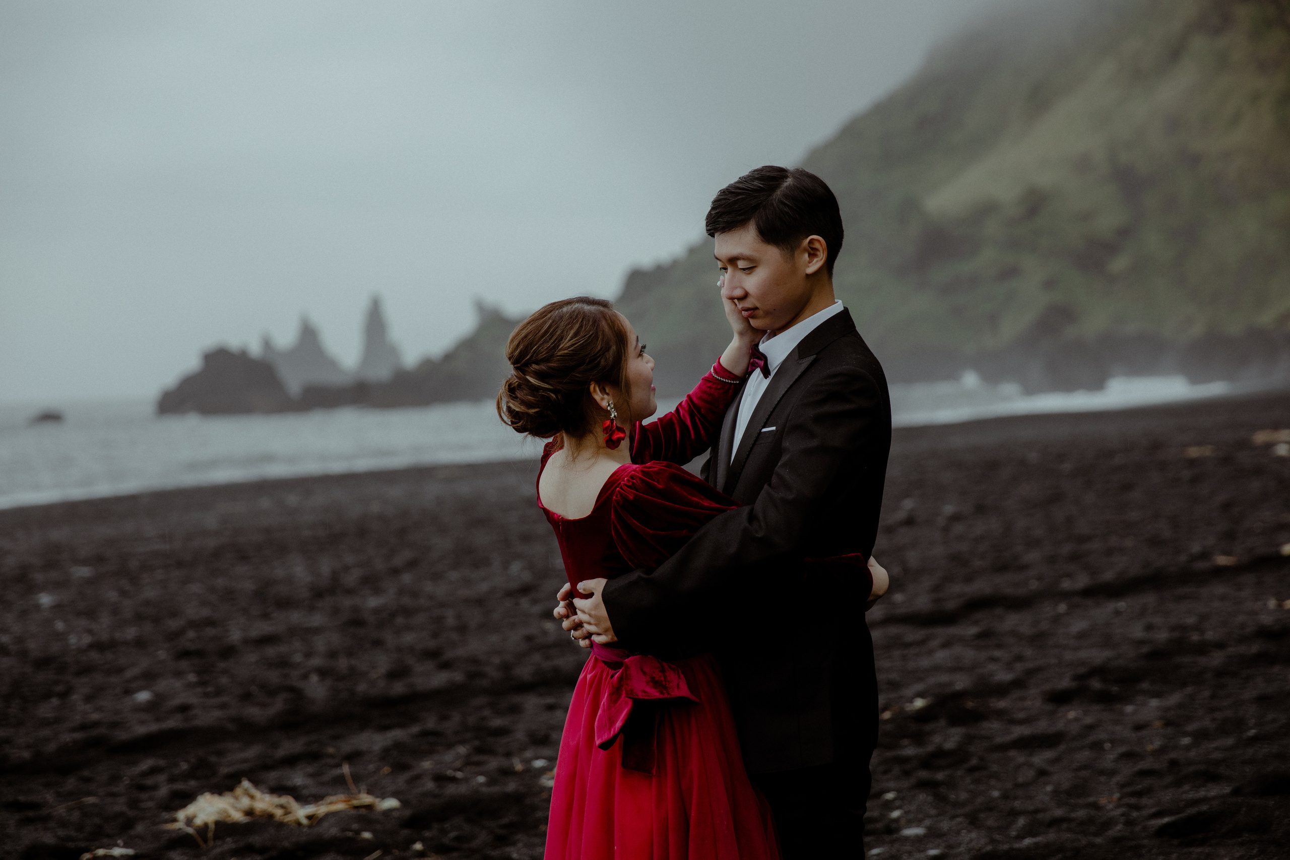 Senping+ Jiarong. Iceland elopement photographer & videographer