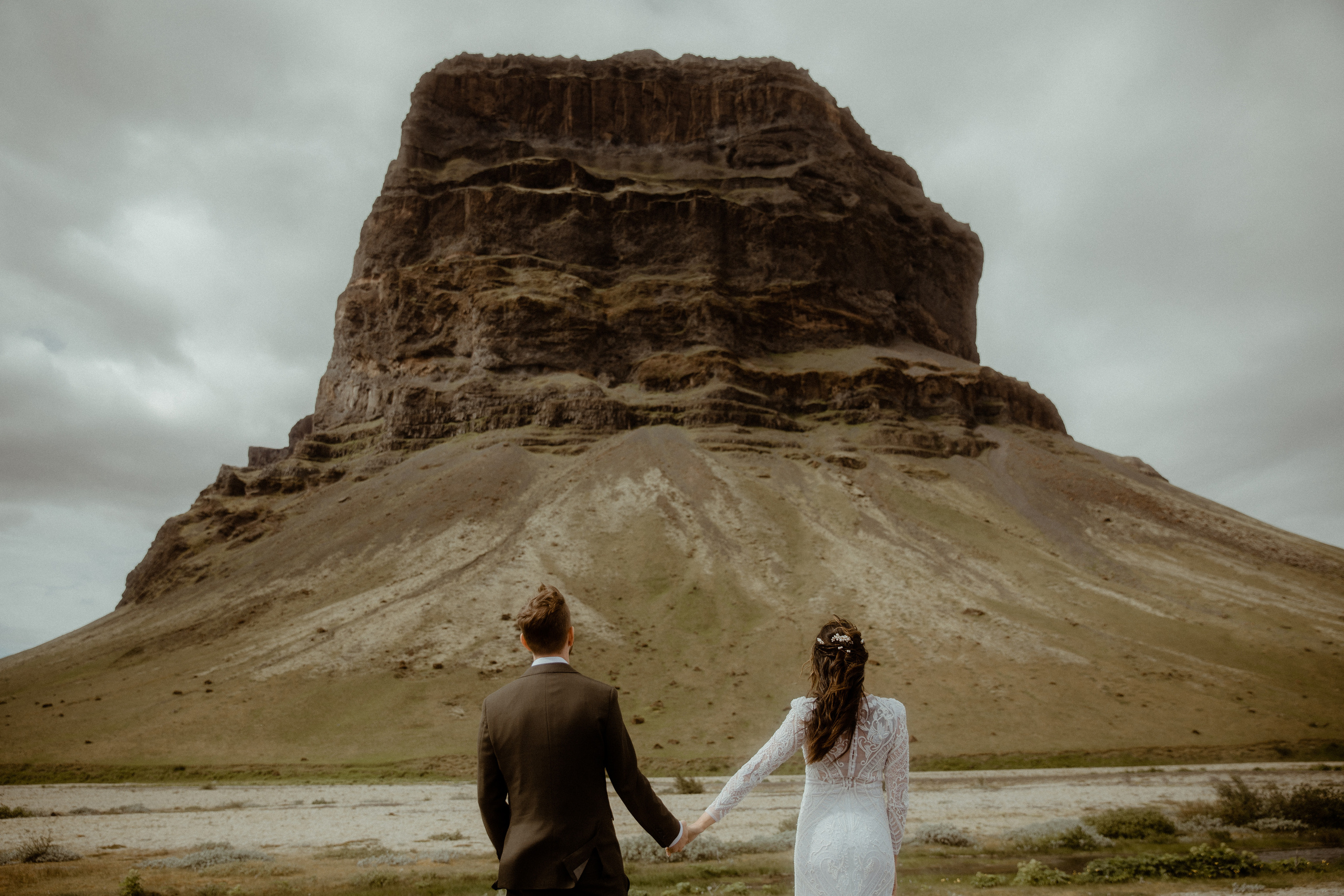 Adventure elopement in Iceland. Iceland elopement photographer & videographer