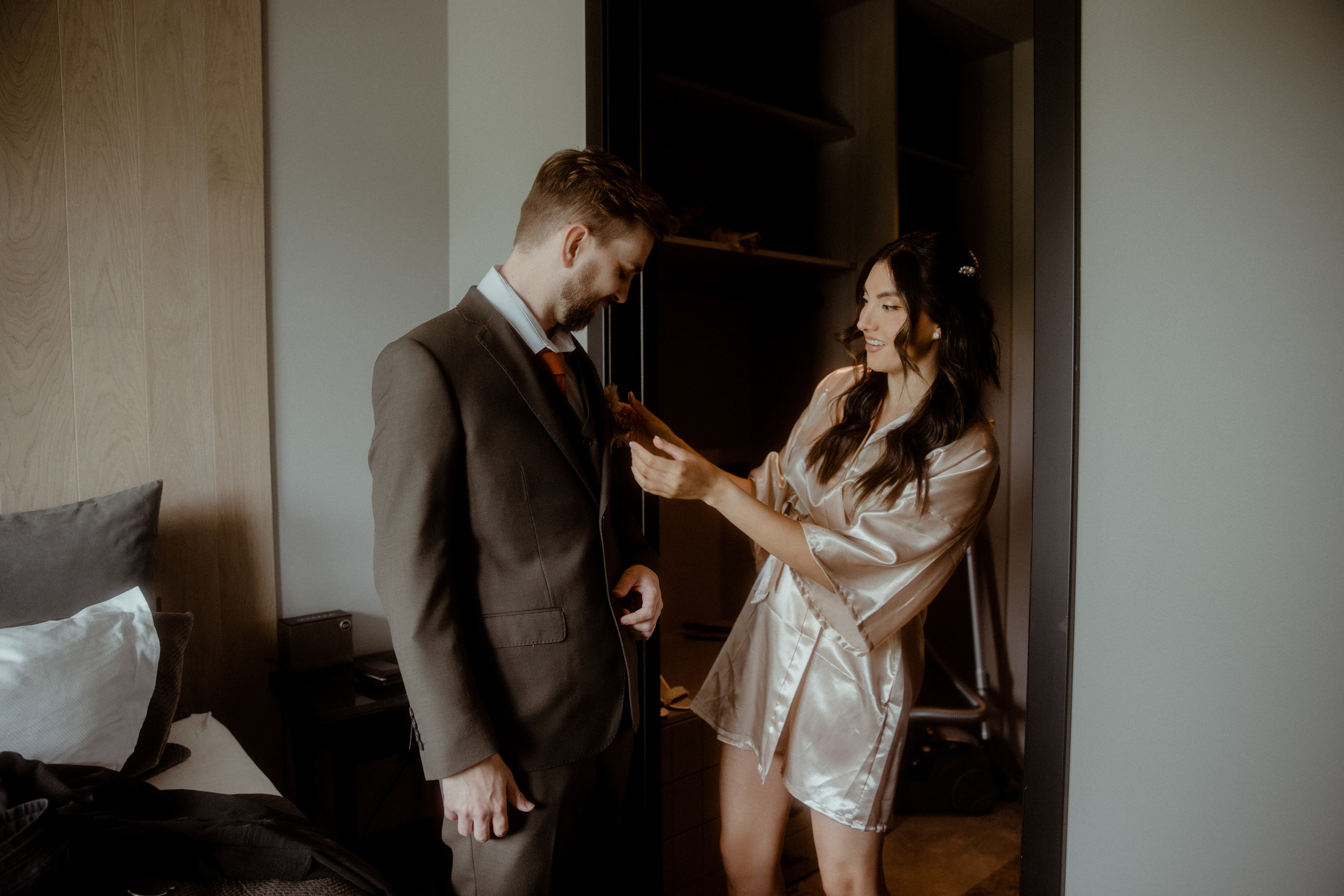 Adventure elopement in Iceland. Iceland elopement photographer & videographer