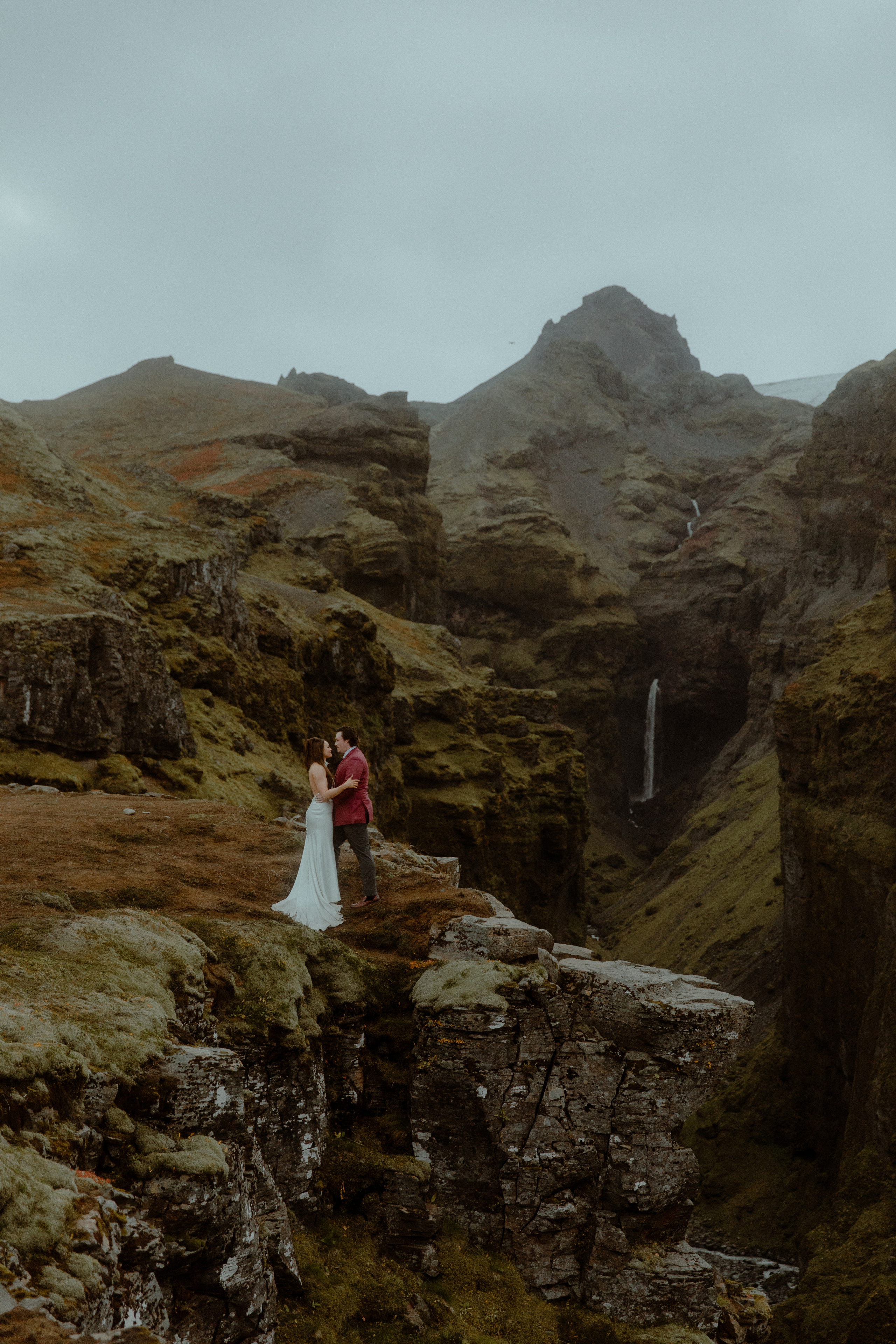 Brian+Lauren. Iceland elopement photographer & videographer
