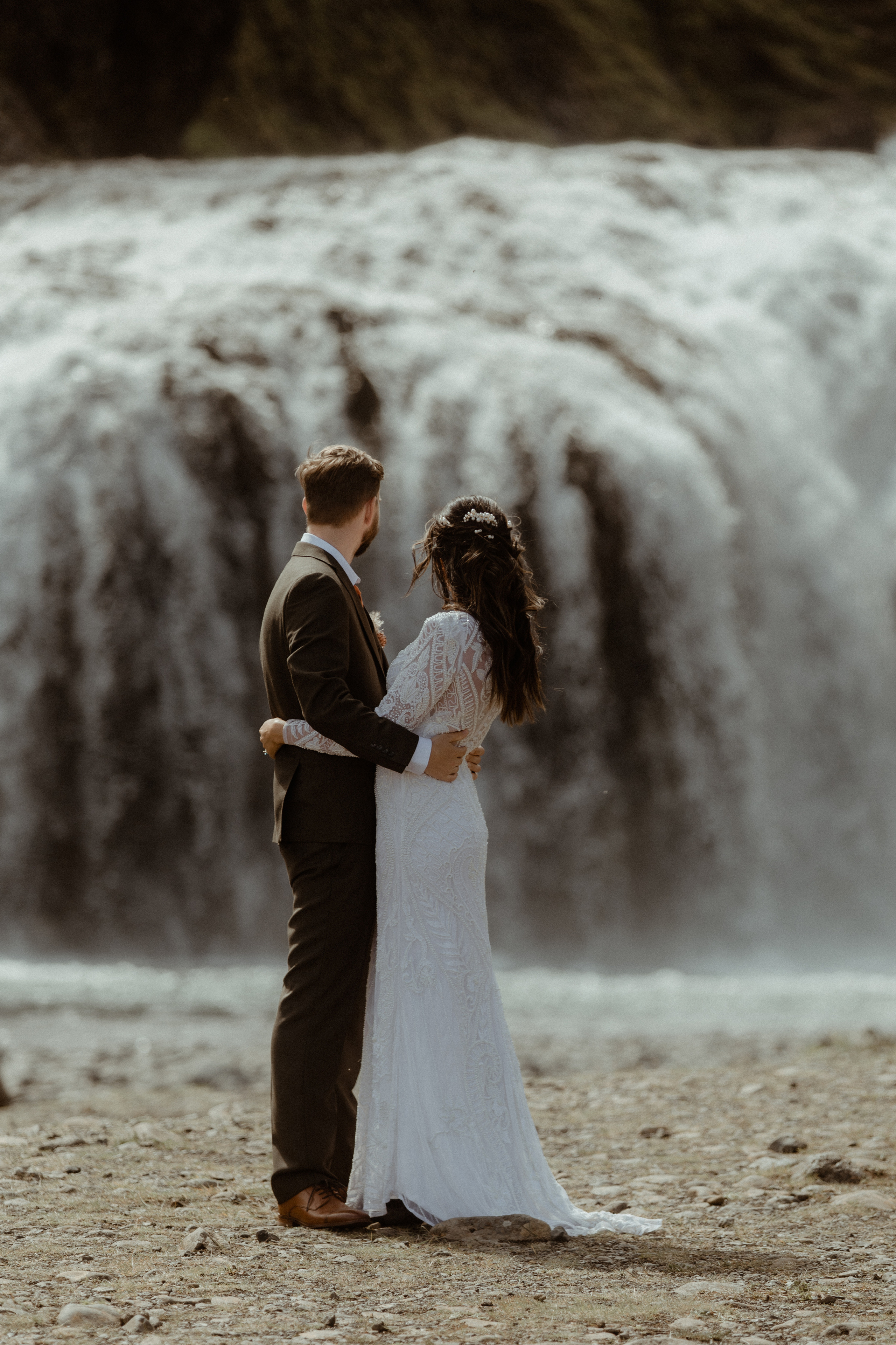 Adventure elopement in Iceland. Iceland elopement photographer & videographer