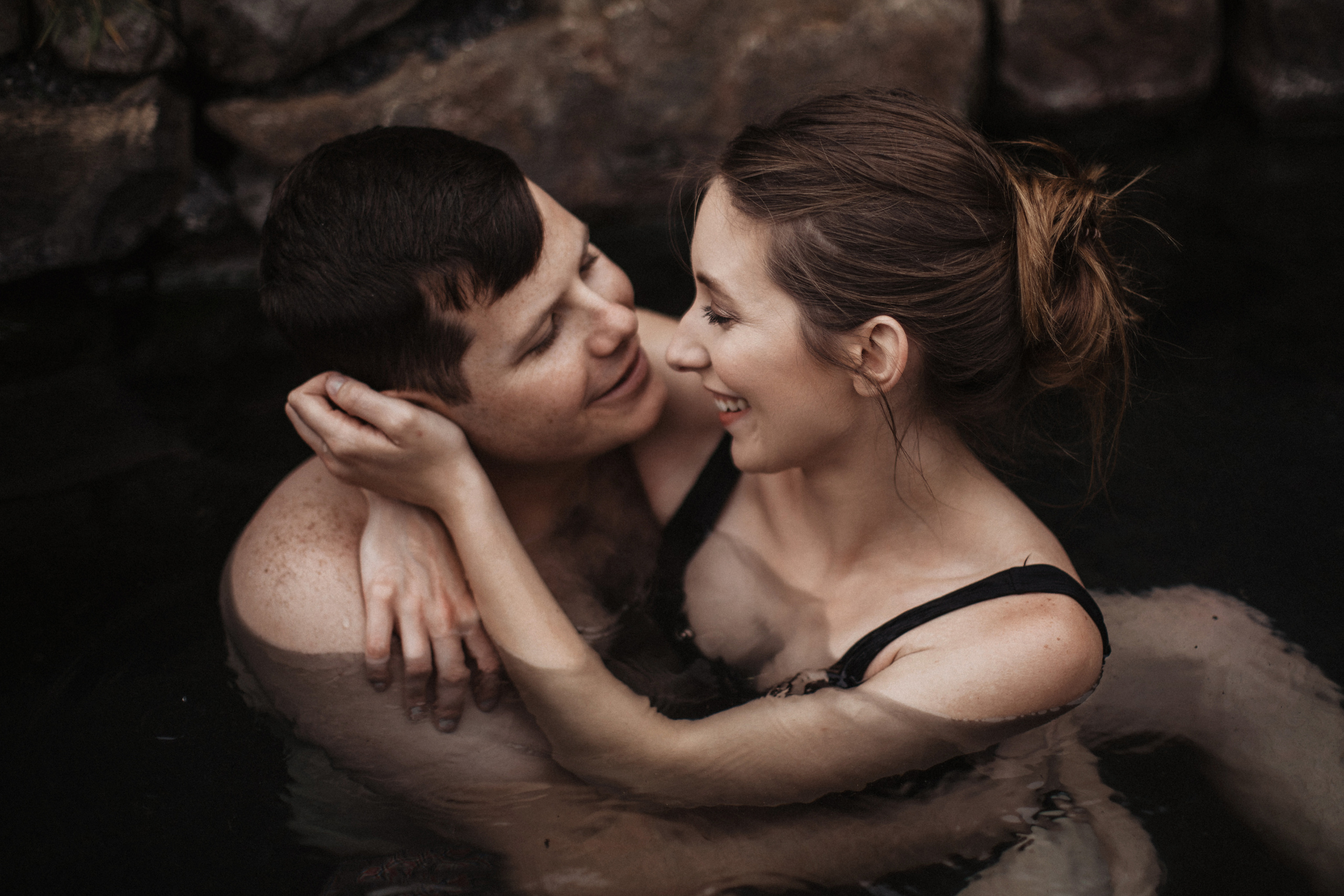 Midnight sun elopement at Haifoss in Iceland. Iceland elopement photographer & videographer