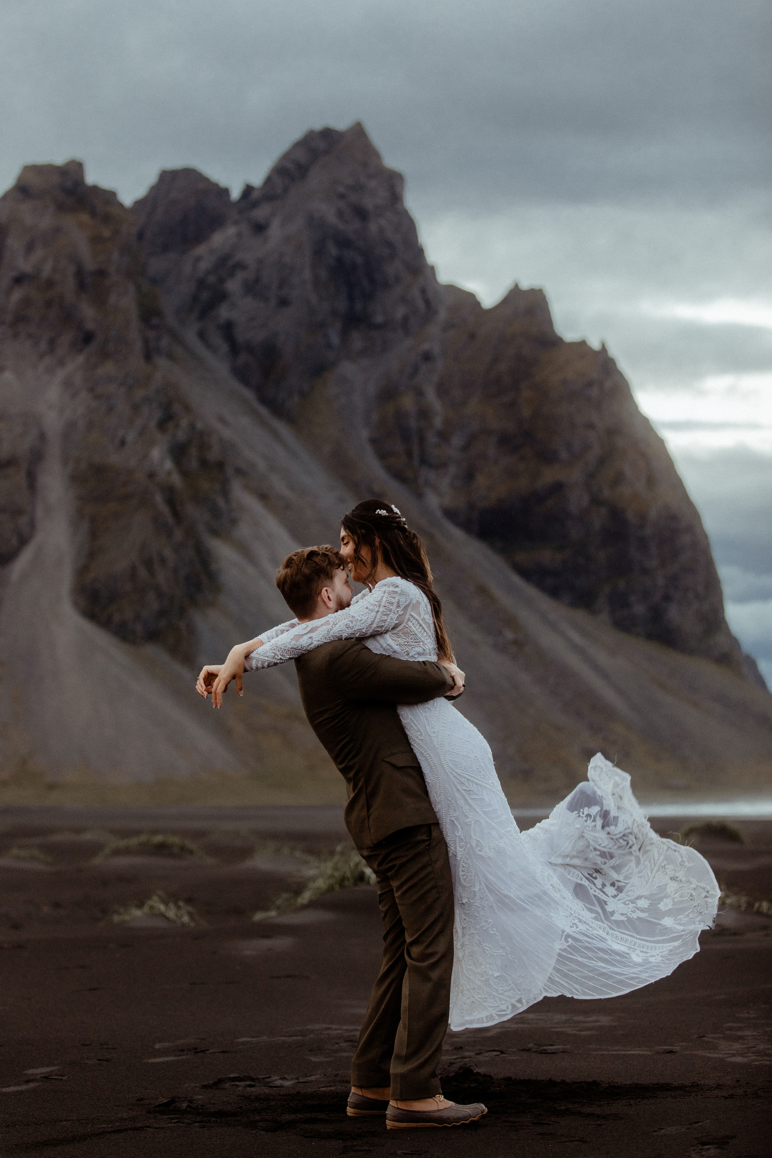 Adventure elopement in Iceland. Iceland elopement photographer & videographer