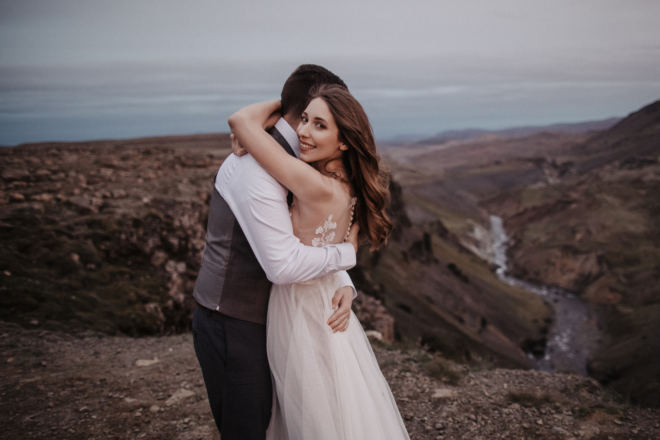 Midnight sun elopement at Haifoss in Iceland. Iceland elopement photographer & videographer