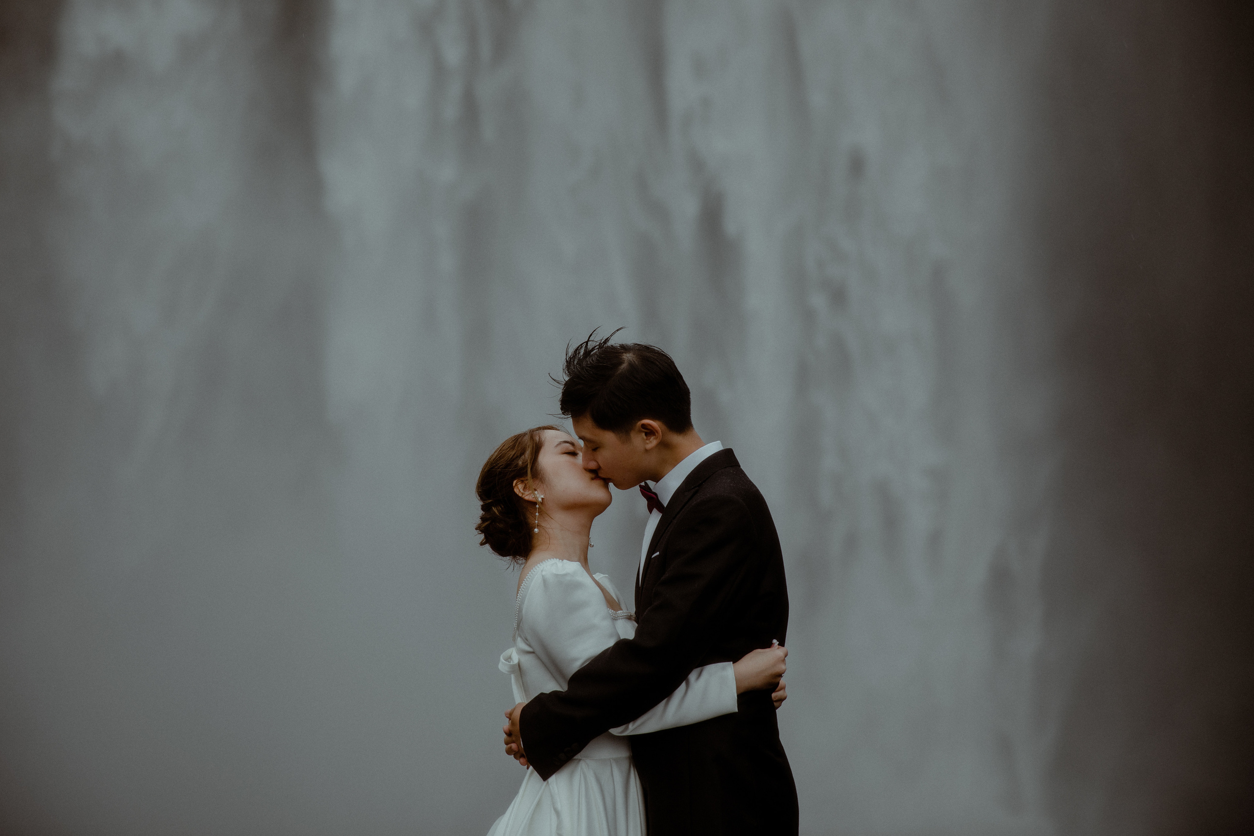 Senping+ Jiarong. Iceland elopement photographer & videographer