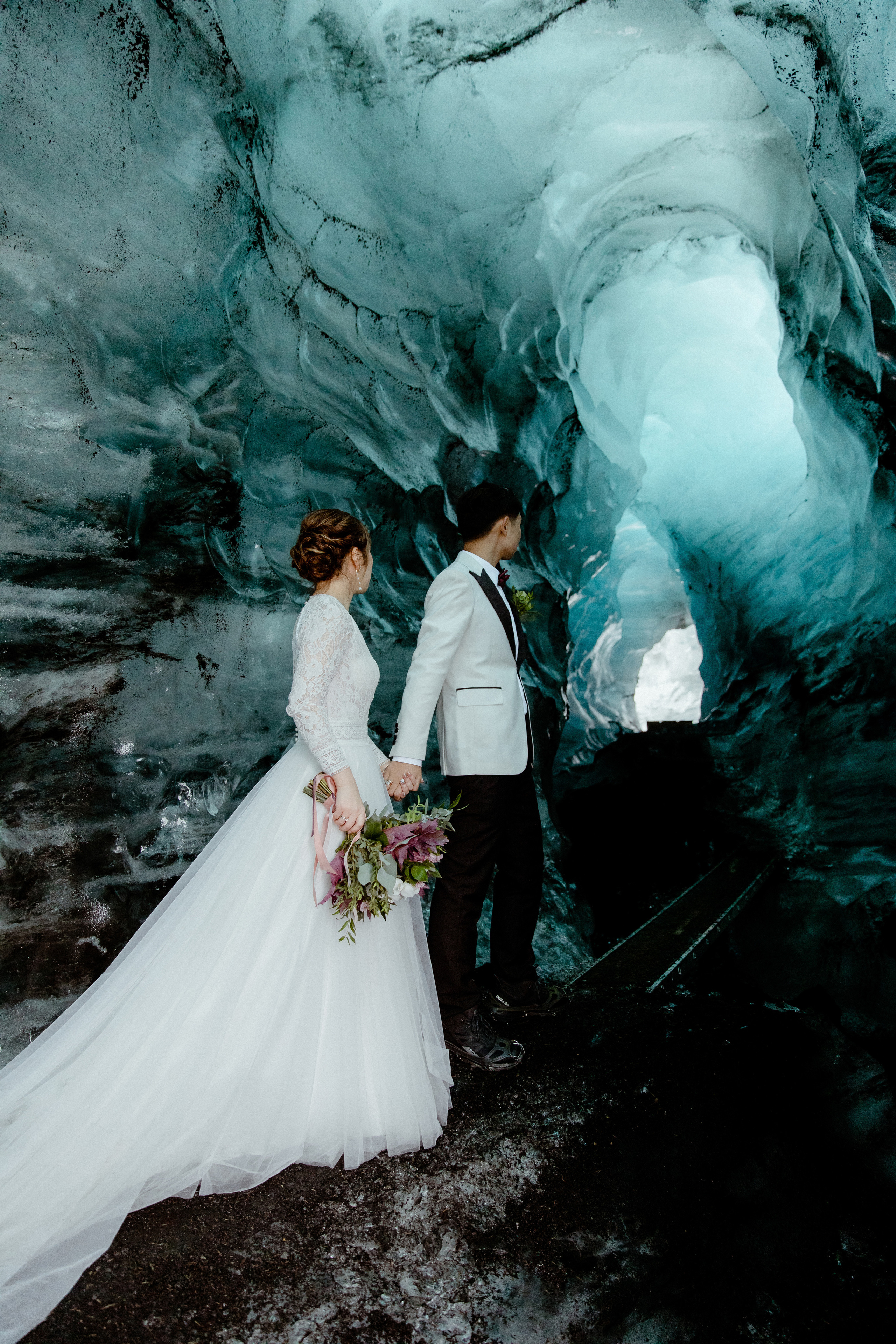 Senping+ Jiarong. Iceland elopement photographer & videographer
