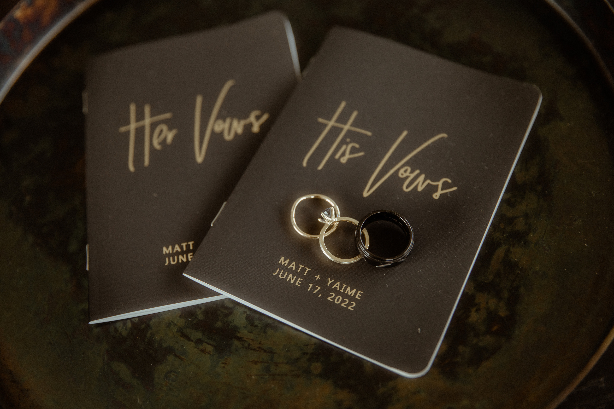 Adventure elopement in Iceland. Iceland elopement photographer & videographer