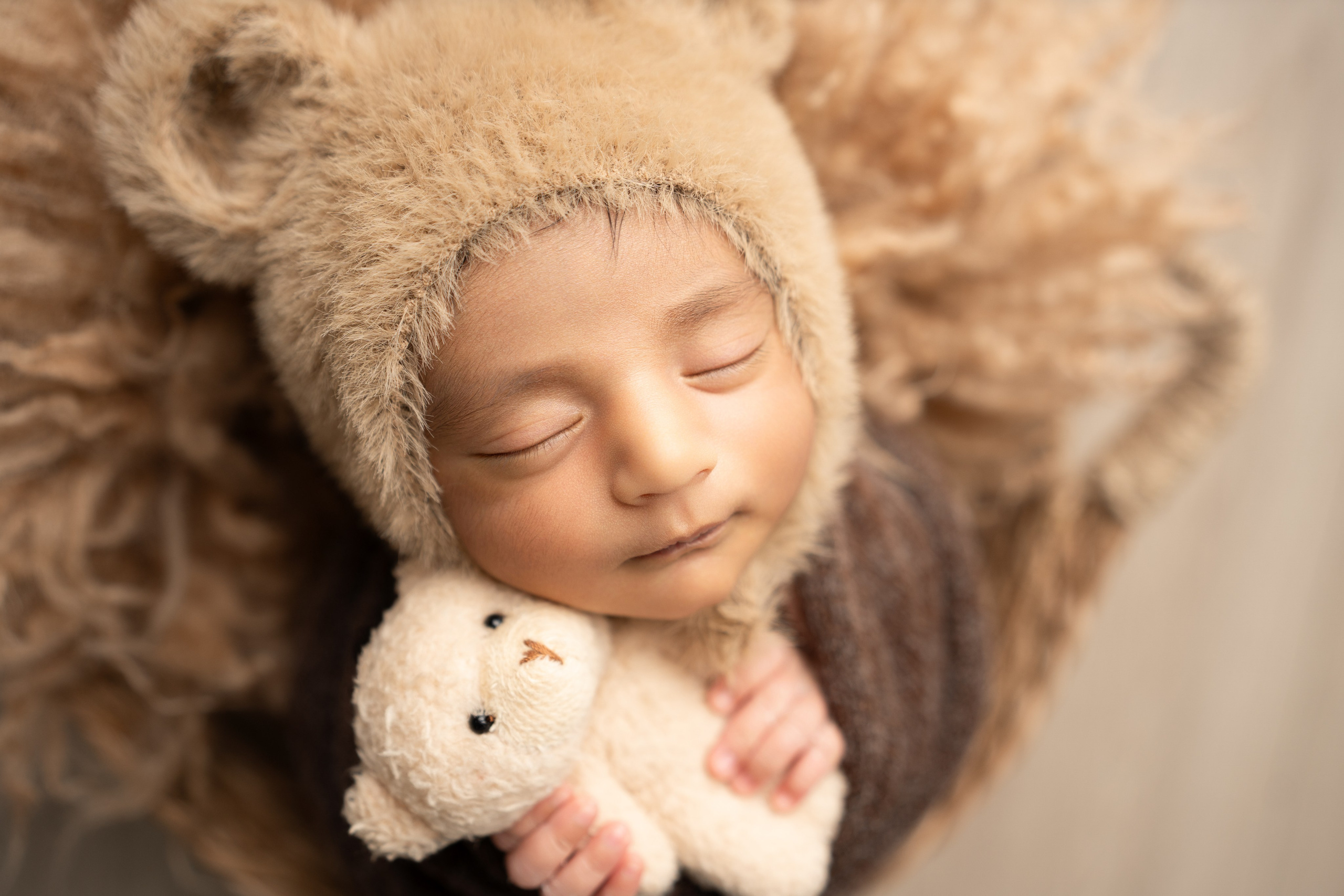 Posed Newborn. Maternity, family and newborn photography in San Francisco Bay Area