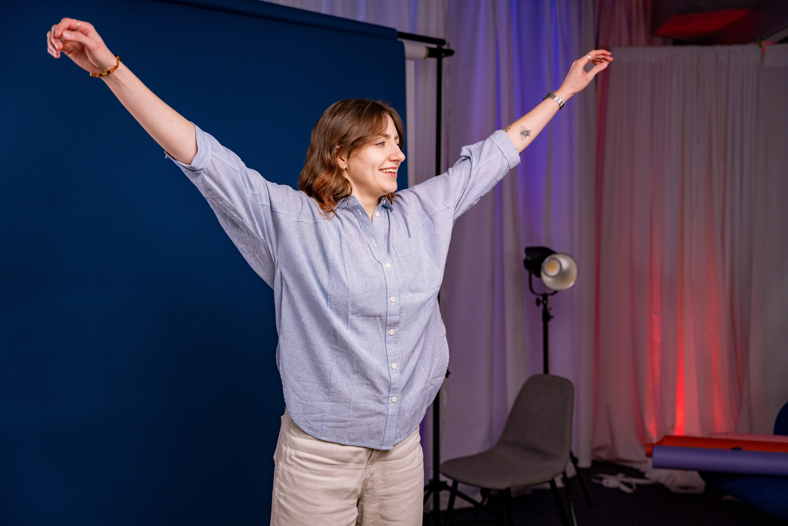 Media Agency Photoshoot — Raymond | Behind-the-Scenes Photography. Photographer in Chisinau — Raymond | Portraits, Events & Product Photography