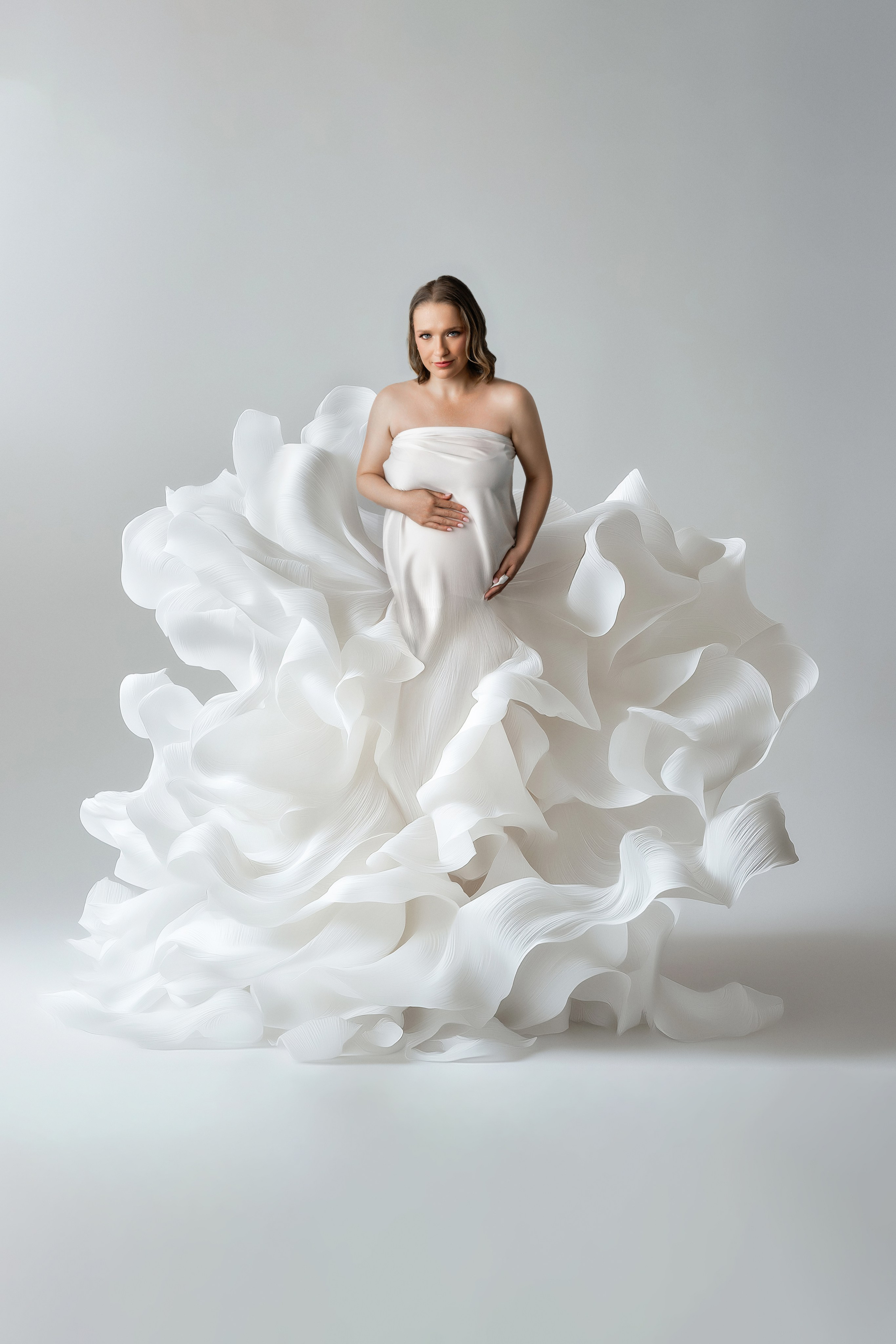 Timeless Maternity Photographer in Toronto. Iana Banana | Toronto Maternity, Newborn & Family Photographer