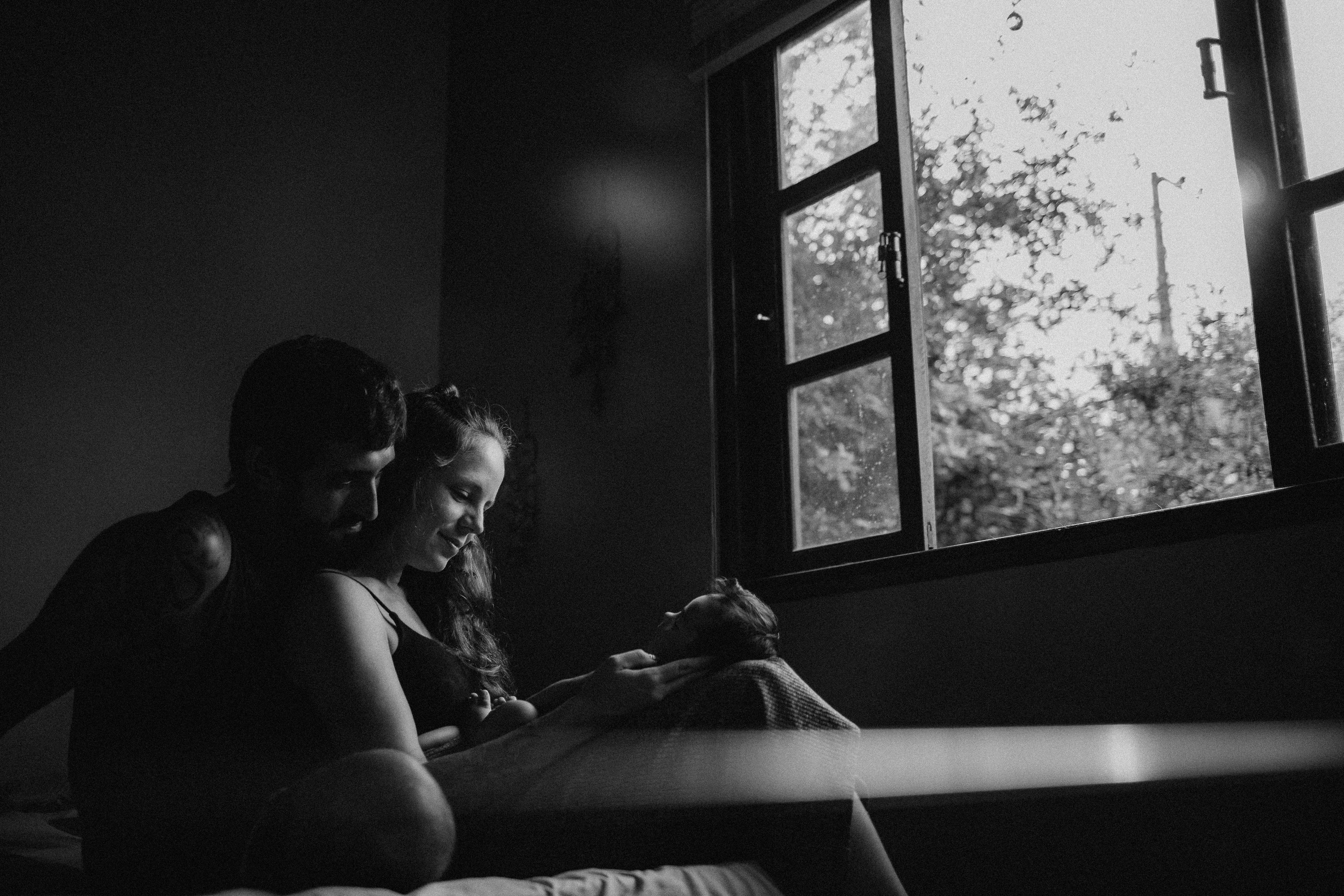 Luca’s 1 month. Fotografa documental de familia e nascimento em Florianópolis SC Daria Ermolaev