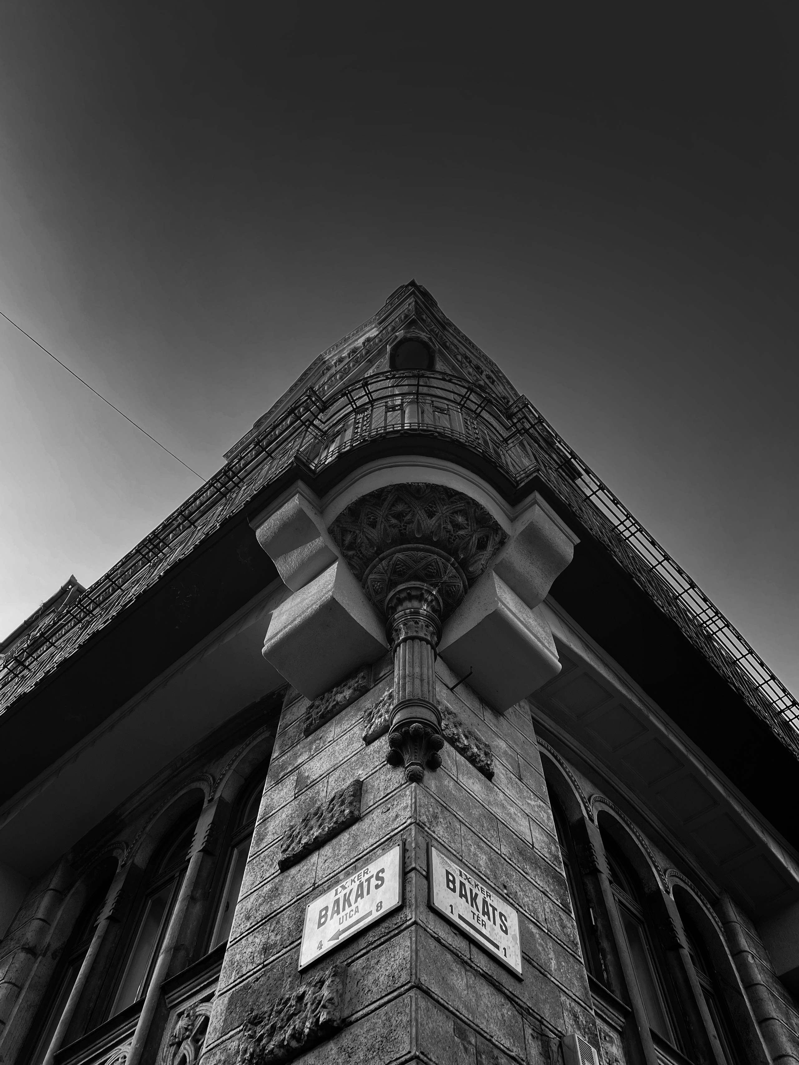 STRT JRNL by Knyazev Yura issue #3 december 2025. Photographer in Budapest — Yura Knyazev