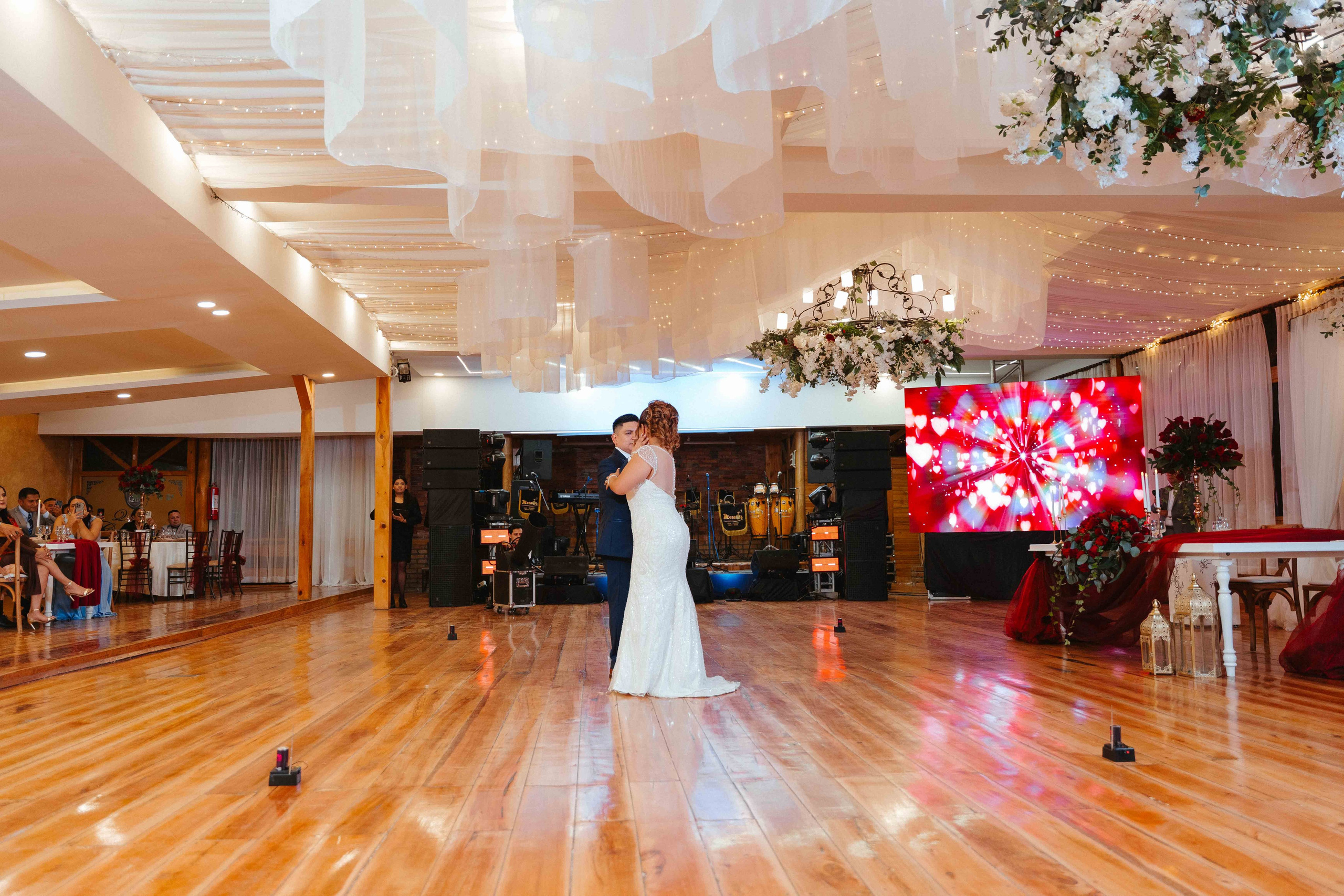 Ivan y Maria. Fotógrafo de bodas en Loja Ecuador | Piero Alvarez PH