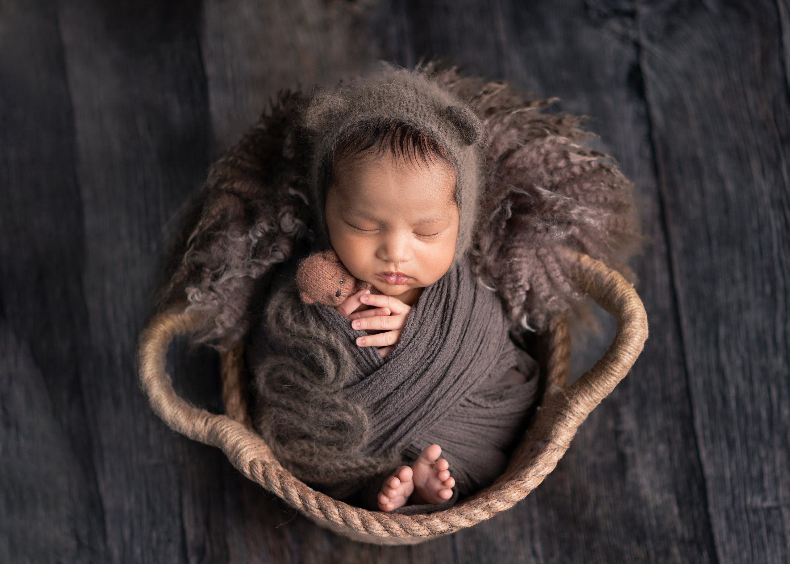 Фотограф новорожденных Юлия Гаст