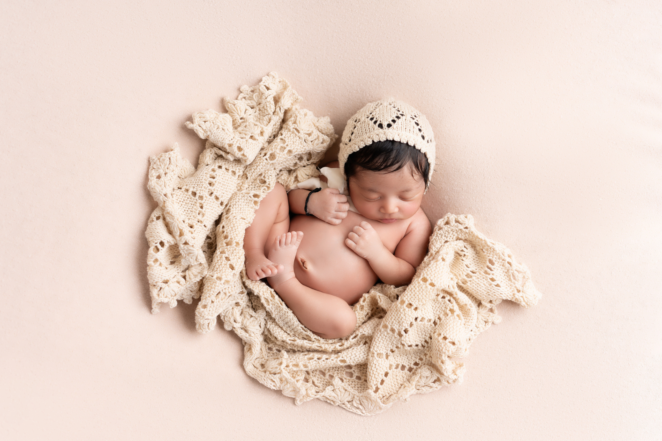 Фотограф новорожденных Юлия Гаст