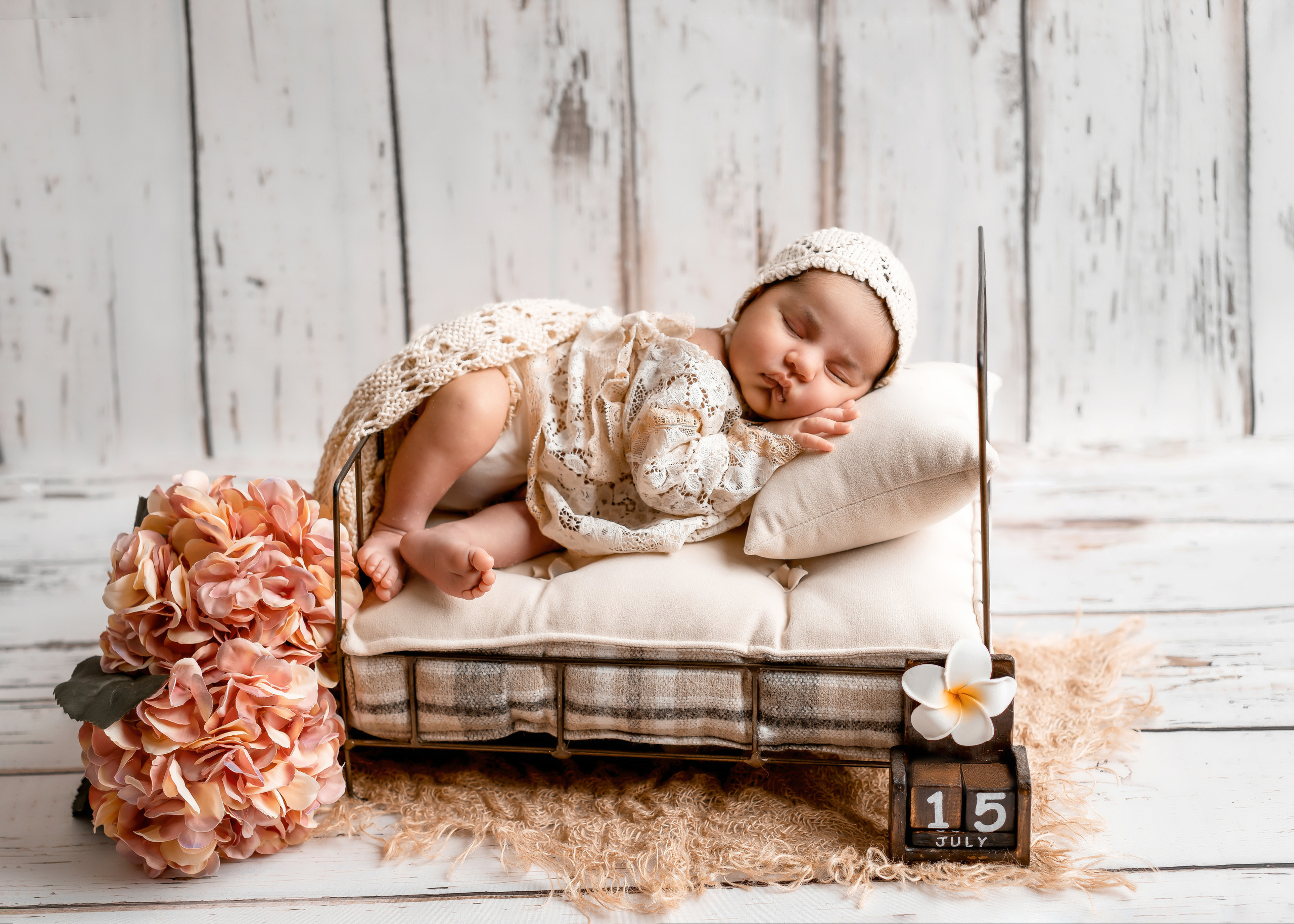 Фотограф новорожденных Юлия Гаст