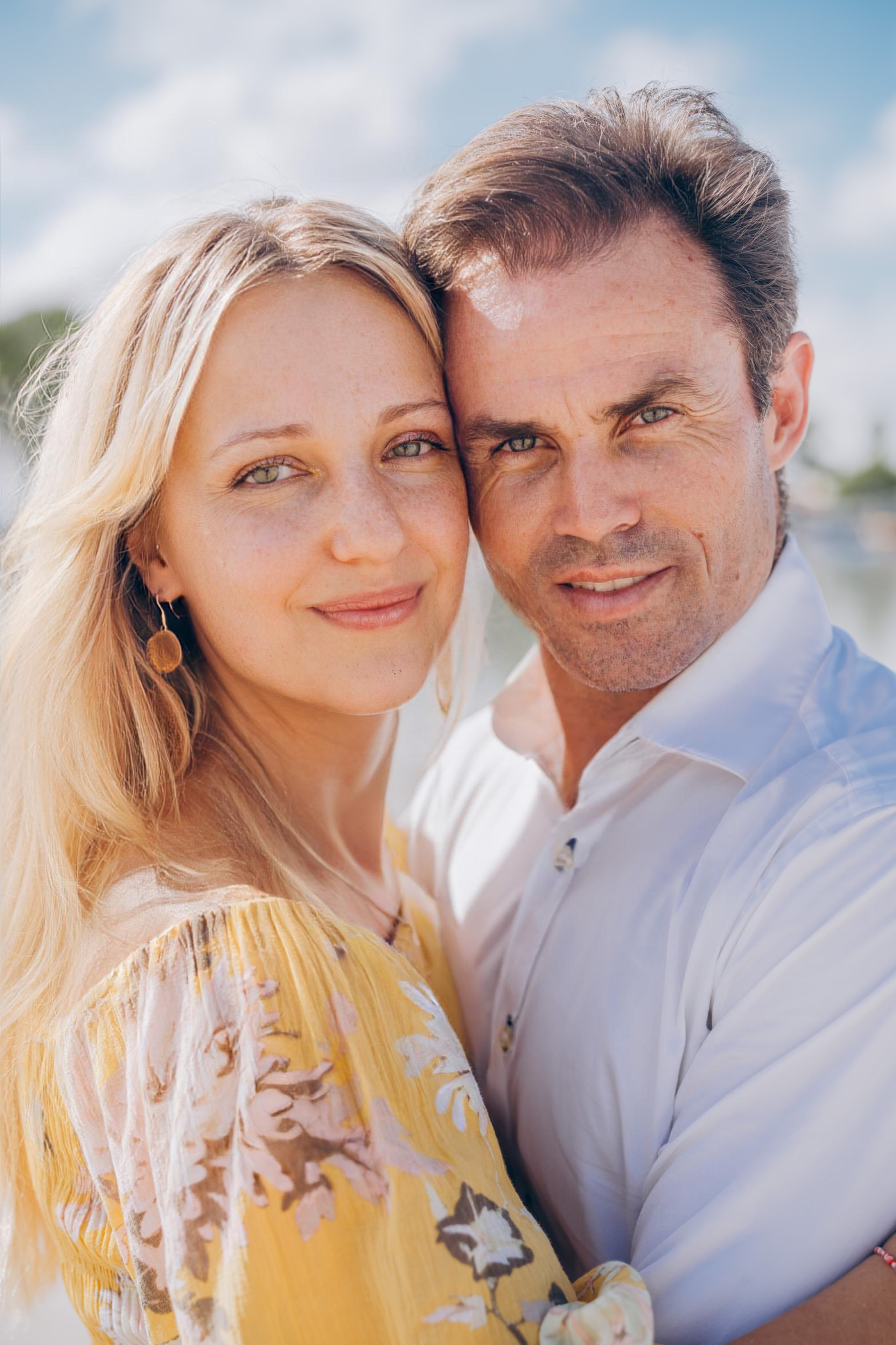 Your time together is invaluable. Morning on the beach. Photographer in Mallorca