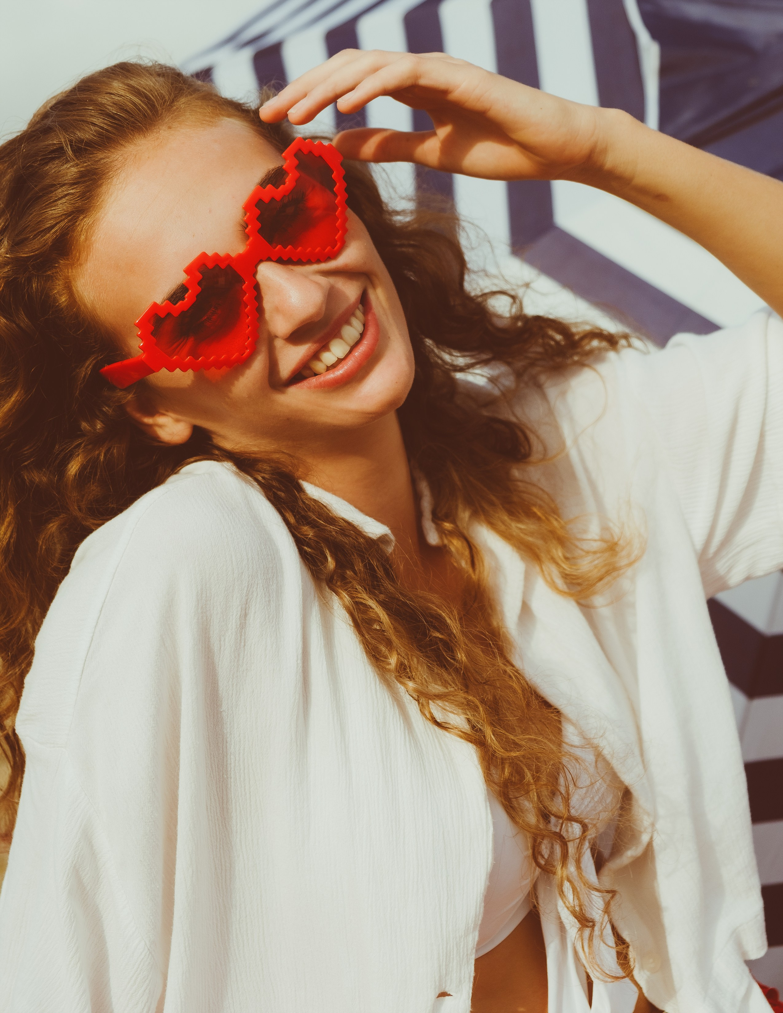 Beetlejuice на море: Экспериментальная фотосессия с цирковыми артистами — Фотограф Андрей Луковников