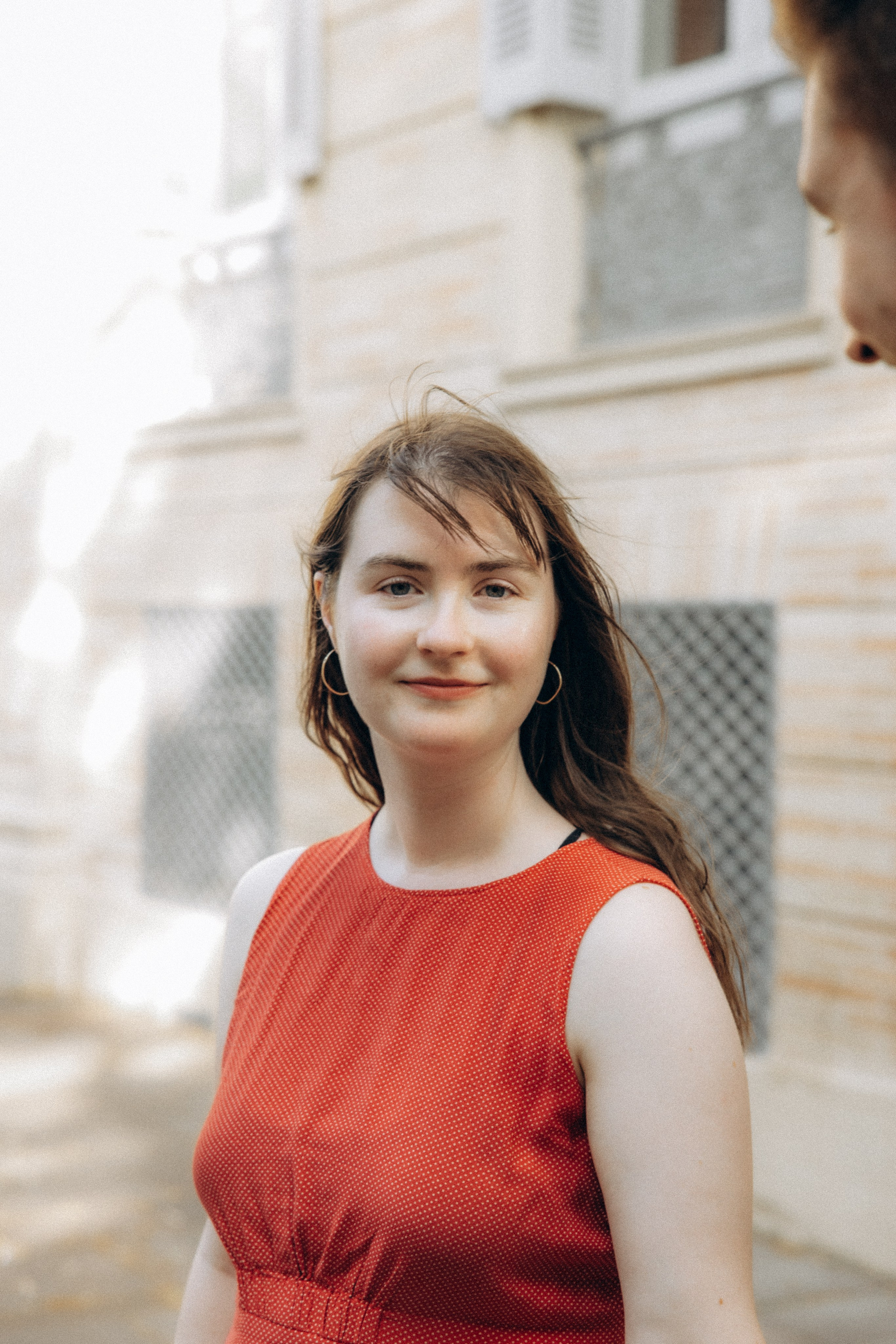Surprise proposal photoshoot in Toulouse: romantic moment to remember. Eugénie Smirnova — your photographer in Toulouse and southwest France