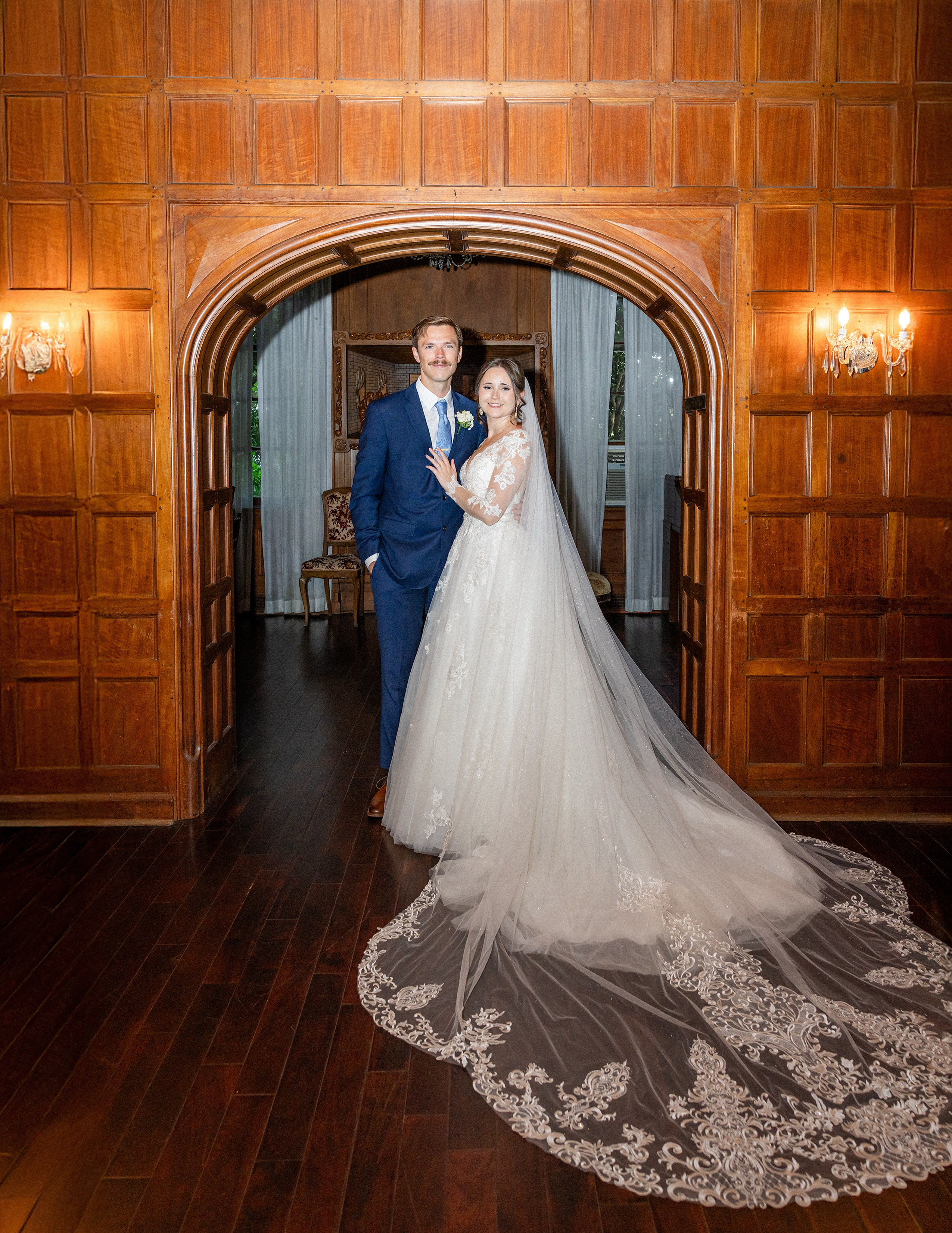 Lester & Annalise’s Romantic Summer Wedding at Gassaway Mansion in Greenville, SC. Wedding and portrait photography in Greenville SC