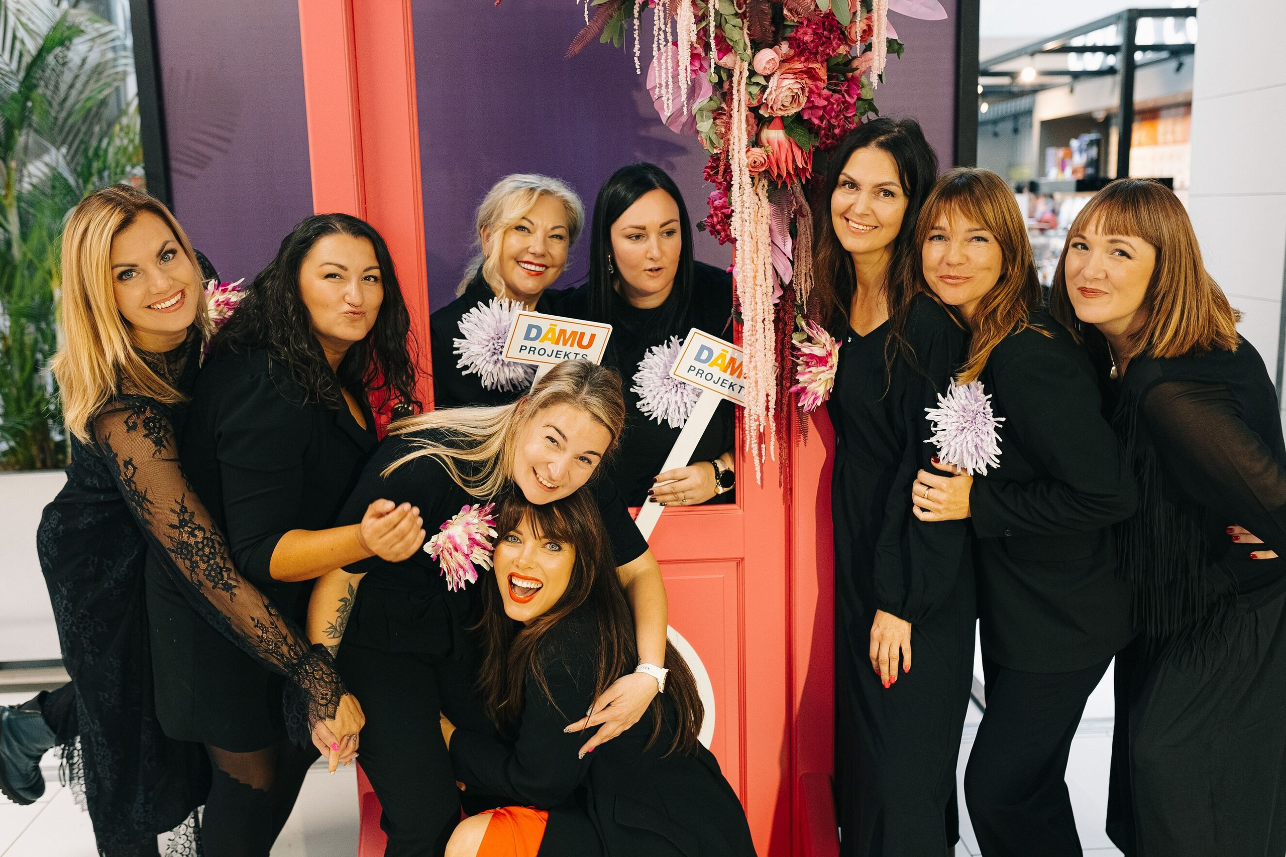 Dāmu Projekts iedvesmas diena sievietēm