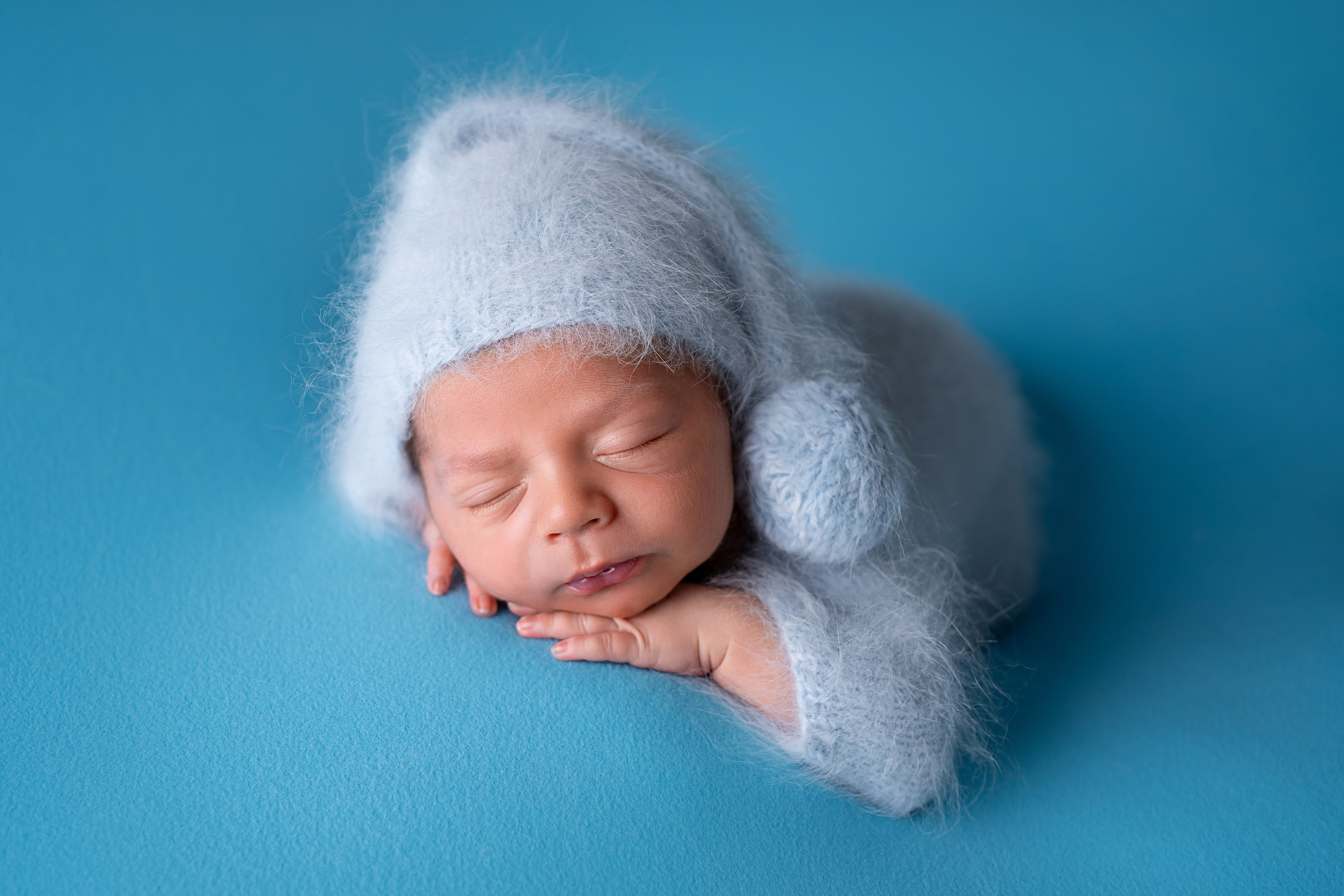 Neugeborenenfotos in Berlin – Studio oder bei Ihnen zu Hause