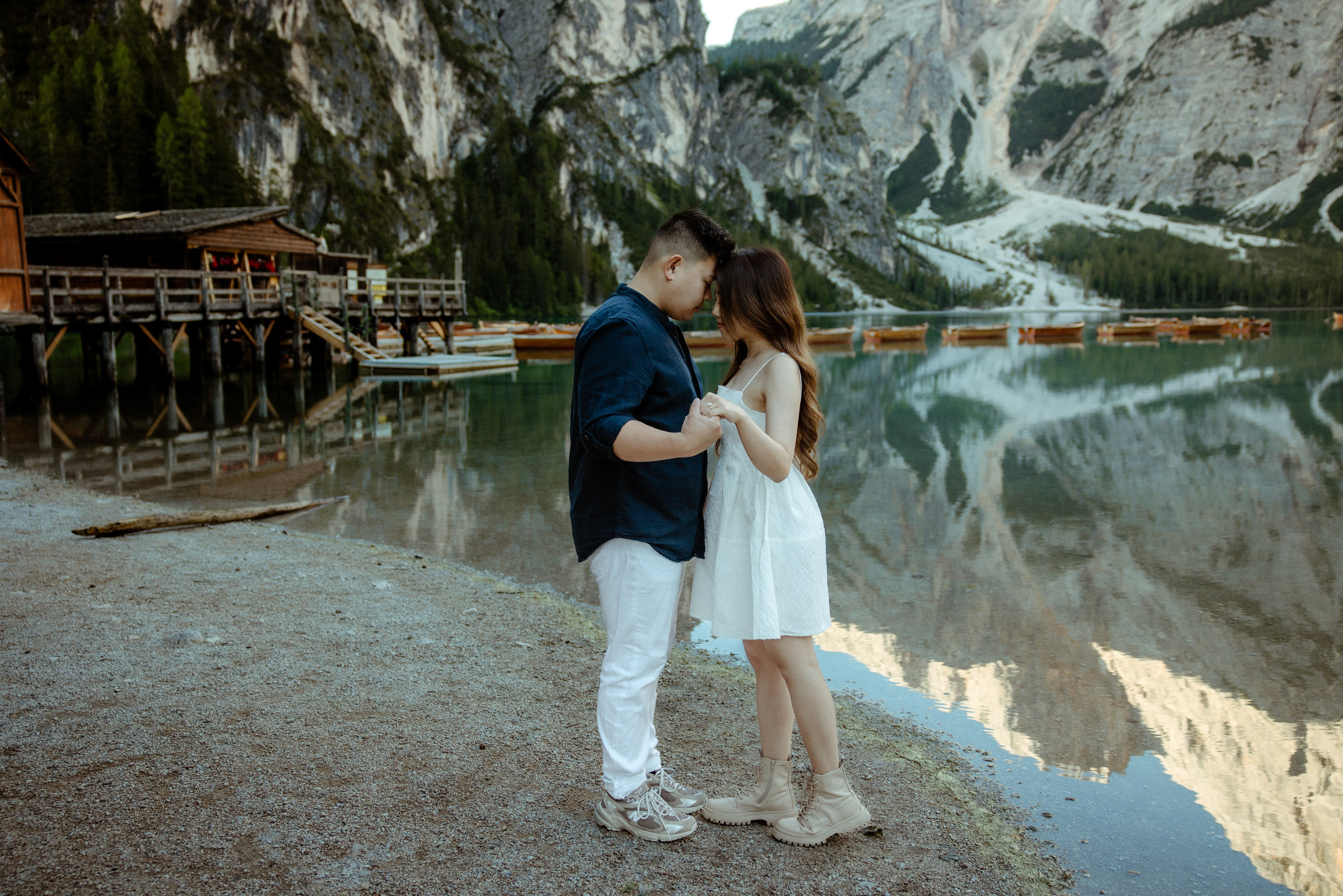 Sunrise proposal at Lago di Braies | Dreamy engagement in the Dolomites. Iceland elopement photographer & videographer
