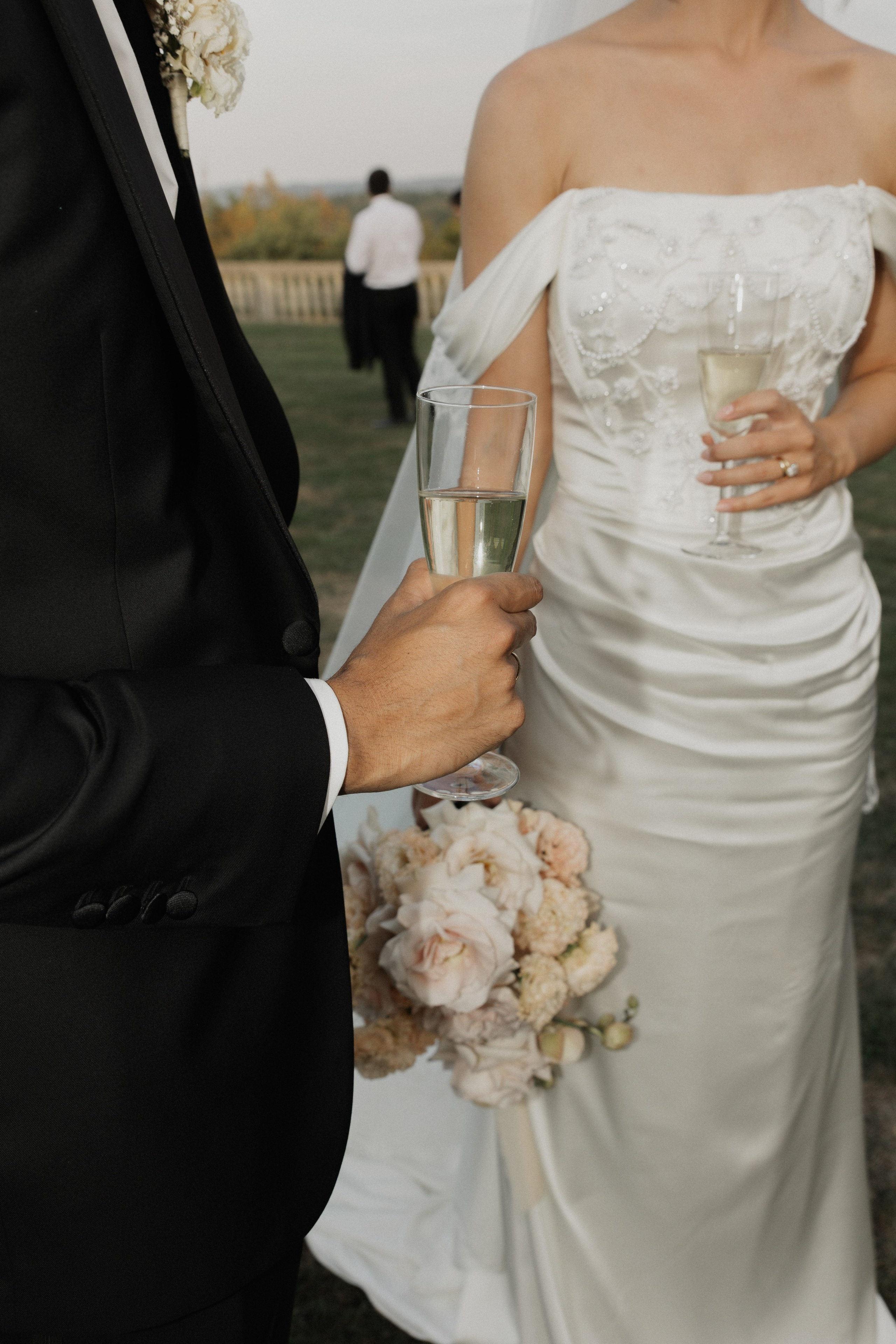 Elegant Castle Wedding in Austria | Alwin & Ruth’s Fairytale Celebration. Wedding photographer and videographer based in Timisoara, Romania