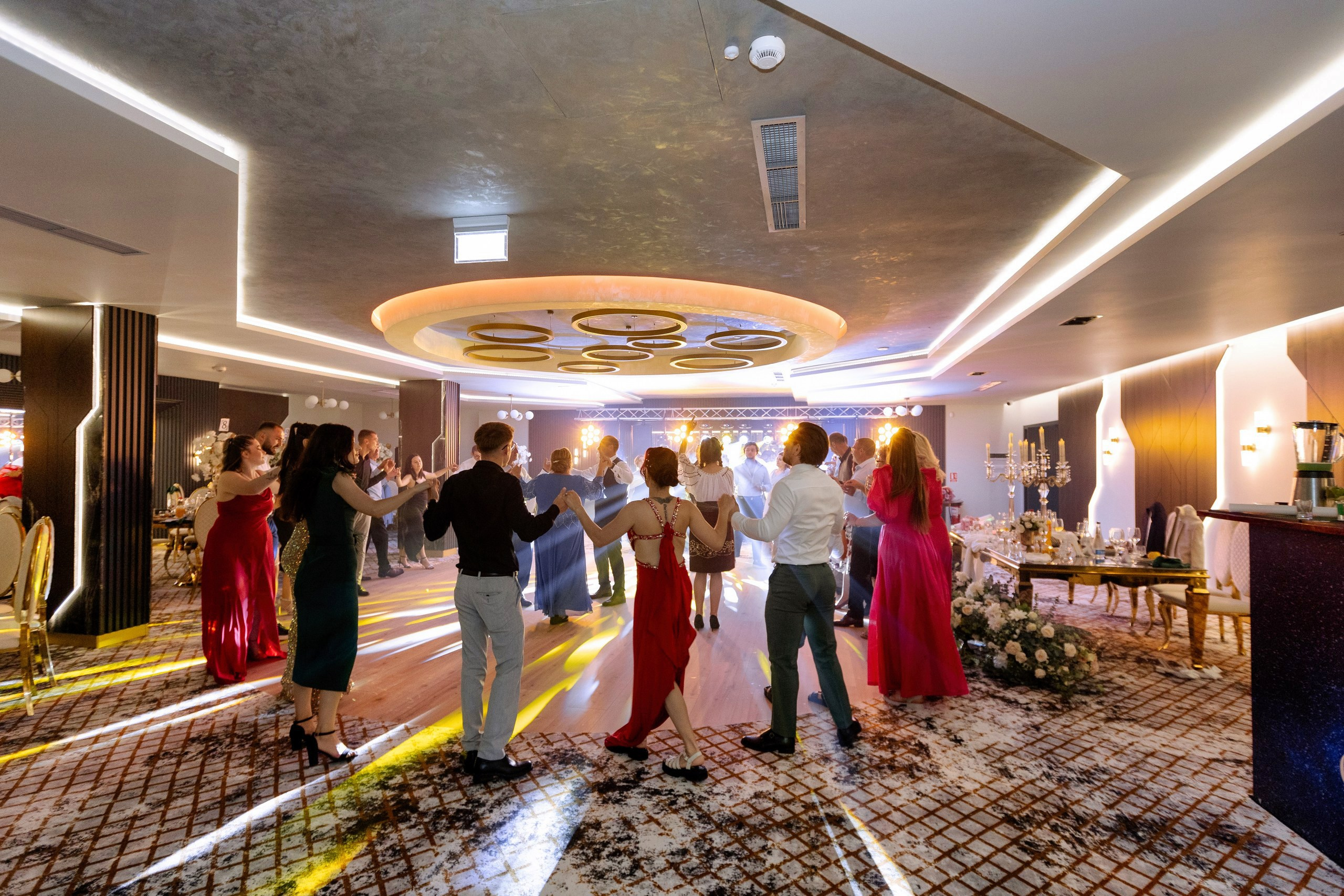 botez Luca Nectarie 22 februarie 2026 fotograf profesionist • fotograf botez Botoșani Luca Nectarie biserică • părinți Răzvan și Ramona botez copil emoții familie • nași Marin și Rodica botez copil fotografie profesională • detalii botez lumânare cristelniță biserică România • copil Luca Nectarie în brațe la botez moment emoționant • familie fericită la botez copil fotograf Alin Chirilă • fotografie botez naturală lumină caldă biserică • portret copil botez Luca Nectarie fotograf profesionist • momente autentice botez România familie și nași • slujbă botez copil imagini emoționante biserică • fotograf botez Iași și Botoșani Alin Chirilă - nunta--fotograf-profesionist-botosani - fotografie-nunta-romantica - imagini-nunta-in-natura-alin-chirila-fotograf - fotografii-cuplu-indragostit-nunta-botosani - sedinta-foto-miri-andrei-iustina-alinofotostudio - amintiri-din-nunta-realizate-de-fotograf-profesionist - povestea-nuntii-andrei-si-iustina-in-imagini-alinofotostudio-fotograf evenimente- evenimente Botoșani -fotograf Suceava - fotograf Iași- servicii foto. servicii foto Botoșani. servicii foto video Botoșani. otograf-nunta-botosani-fotograf nunta. fotograf evenimente. fotograf nunta Botoșani. Alin chirila. Alin chirila fotograf. Alinofotostudio.- servicii foto. servicii foto Botoșani. servicii foto video Botoșani. fotograf nunta. fotograf evenimente. fotograf nunta Botoșani. Alin chirila. Alin chirila fotograf. Alinofotostudio.fotograf stare civilă,poze stare civilă,album foto stare civilă,servicii foto suceava,fotograf evenimente suceava,fotograf nuntă suceava,poze cununie civilă,ședință foto stare civilă,sesiune foto suceava,fotograf profesionist suceava,fotograf botosani,stare civila botosani,alinofotostudio,alin chirila fotograf.servicii foto. servicii foto Botoșani. servicii foto video Botoșani. fotograf nunta. fotograf evenimente. fotograf nunta Botoșani. Alin chirila. Alin chirila fotograf. Alinofotostudio.fotograf stare civilă,poze stare civilă,album foto stare civilă,servicii foto suceava,fotograf evenimente suceava,fotograf nuntă suceava,poze cununie civilă,ședință foto stare civilă,sesiune foto suceava,fotograf profesionist suceava,fotograf botosani,stare civila povestitor prin fotografiebotosani,alinofotostudio,alin chirila fotograf,servicii foto. servicii foto Botoșani. servicii foto video Botoșani. fotograf nunta. fotograf evenimente. fotograf nunta Botoșani. Alin chirila. Alin chirila fotograf. Alinofotostudio.fotograf stare civilă,poze stare civilă,album foto stare civilă,servicii foto suceava,fotograf evenimente suceava,fotograf nuntă suceava,poze cununie civilă,ședință foto stare civilă,sesiune foto suceava,fotograf profesionist suceava,fotograf botosani,stare civila botosani,alinofotostudio,alin chirila fotograf,cununie religioasă botoșani,andreea și neculai,capela militară botoșani,foto conacul zăicești,fotograf nuntă botoșani,fotograf cununie religioasă,foto evenimente botoșani,poze cununie capela militară,ședință foto zăicești,fotograf profesionist botoșaniMire și mireasă – Sergiu & Liliana – ziua nunții, 2024 - Emoții în ziua nunții – Sergiu și Liliana - Dansul mirilor – fotografie artistică nuntă 2024 - Sedinta foto romantică în natură – Sergiu & Liliana - Rochia de mireasă și detalii de nuntă elegan-Album de cununie civilă Florin și Anda – Fotografii profesionale realizate de Alin Chirilă în Botoșani -fotograf prin fotografie-Ședință foto Trash the Dress pe muntele Rarău cu Iulian și Iuliana – fotografie de cuplu, natură montană, emoție autentică surprinsă de Alin Chirilă, povestitor prin fotografie.- "Iulian și Iuliana pe crestele Rarăului – fotografie Trash the Dress în natură" - "Cuplu îmbrățișat la apus pe muntele Rarău – ședință foto după nuntă" - "Rochie de mireasă în vânt pe munte – Trash the Dress Rarău-1. Iulian și Iuliana pe muntele Rarău – ședință foto Trash the Dress în natură, cu peisaj montan spectaculos 2. Cuplu în îmbrățișare pe Rarău – emoție autentică surprinsă după nuntă 3. Rochie de mireasă în bătaia vântului – fotografie artistică Trash the Dress în munți 4. Mire și mireasă privind spre orizont – dragoste și libertate pe muntele Rarău 5. Iuliana zâmbind în rochia de mireasă – portret în natură, Trash the Dress 6. Iulian ținându-și mireasa de mână – ședință foto romantică pe munte 7. Detaliu cu rochia pe stâncă – estetică naturală Trash the Dress Rarău 8. Cuplu în mers pe poteca Rarăului – fotografie simbolică de după nuntă 9. Apus de soare pe Rarău în spatele mirilor – imagine de poveste Trash the Dress 10. Iulian și Iuliana râzând împreună – momente autentice surprinse de Alin Chirilă, povestitor prin fotografie-fotograf-nunta-cerbu-botosan trash-the-dress-botosani Alin Chirilă Fotograf – fotograf de nuntă Botoșani-fotograf nuntă Botoșani-fotograf nuntă Cerbu Botoșani-fotograf profesionist nuntă Botoșani-fotografie de nuntă Botoșani-fotograf evenimente Botoșani-fotograf nuntă Moldova-fotograf trash the dress Botoșani - fotograf pregătirea mirilor Botoșani -fotograf ceremonie religioasă nuntă-fotograf petrecere nuntă Botoșani- fotograf nuntă Botoșani pregătirea mirelui- pregătirea mirelui fotografie nuntă Cerbu Botoșani-fotograf nuntă Botoșani pregătirea miresei -mireasă pregătiri nuntă Cerbu Botoșani-fotograf nuntă Botoșani nașii mirilor-ceremonie religioasă nuntă Cerbu Botoșani-fotograf nuntă Botoșani ceremonie religioasă biserică-petrecere nuntă Cerbu Botoșani invitați dans-fotograf nuntă Botoșani petrecere restaurant-ședință foto trash the dress-fotograf trash the dress Botoșani ședință foto după nuntă-Fotograf nuntă Botoșani – galerie foto reală de la evenimente stare civilă Sebi și Claudia Copălău • cununie civilă Primăria Copălău Botoșani • miri emoționați la starea civilă • semnarea actelor cununie civilă • fotografii naturale stare civilă Botoșani • familie și prieteni la cununie civilă • cadre emoționale cununie civilă • fotograf profesionist Botoșani eveniment stare civilă Sebi și Claudia la Primăria Copălău Botoșani fotograf evenimente • fotograf cununie civilă Copălău Botoșani cadre naturale și emoționale • fotograf profesionist Botoșani stare civilă Sebi și Claudia • momente autentice cununie civilă Copălău fotograf Alin Chirilă • fotografii emoționale stare civilă în județul Botoșani• fotograf nunta Oana si Ionut juraminte emotii reale • mireasa Oana juraminte nunta fotografie profesionala • mire Ionut citind juraminte nunta eleganta • juraminte nunta emotionante Oana si Ionut fotograf • fotograf nunta Botosani momente autentice juraminte • mireasa cu emotii in timpul juramintelor nunta • mire elegant costum bej juraminte nunta • fotografii nunta premium cuplu indragostit Romania • momente reale nunta juraminte fotografie artistica • sedinta foto nunta juraminte in aer liber • fotograf profesionist nunta cadre emotionante • cuplu miri juraminte iubire si credinta • detalii nunta eleganta decor floral alb verde • fotografie nunta stil fine art juraminte • poveste de dragoste surprinsa in ziua nuntii