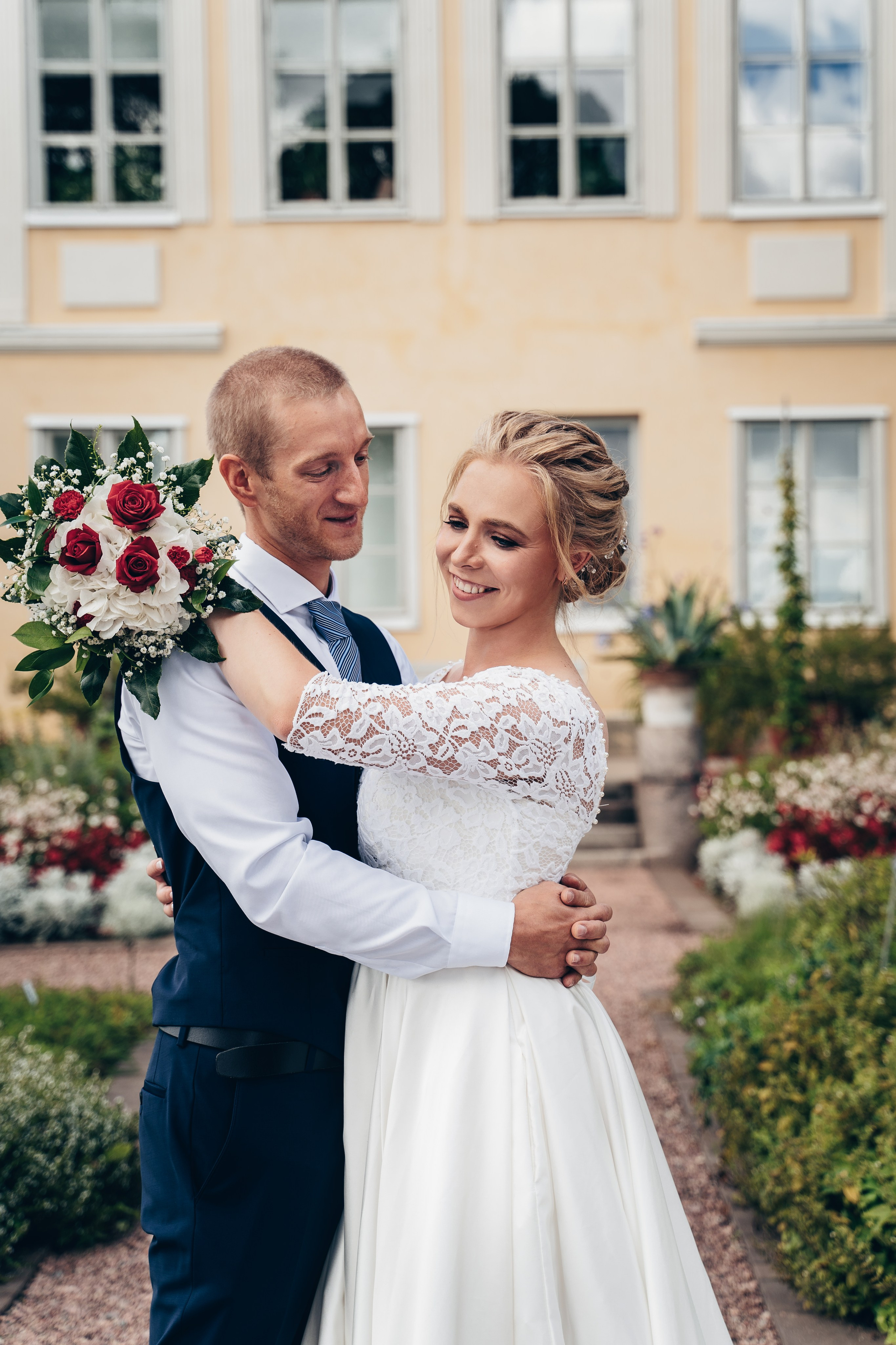 DiaFoto Barcelona Wedding Photoshoot | Barcelona Wedding Photographer. DiaFoto — Wow Photographer in Barcelona | Premium Barcelona Photoshoot Experience